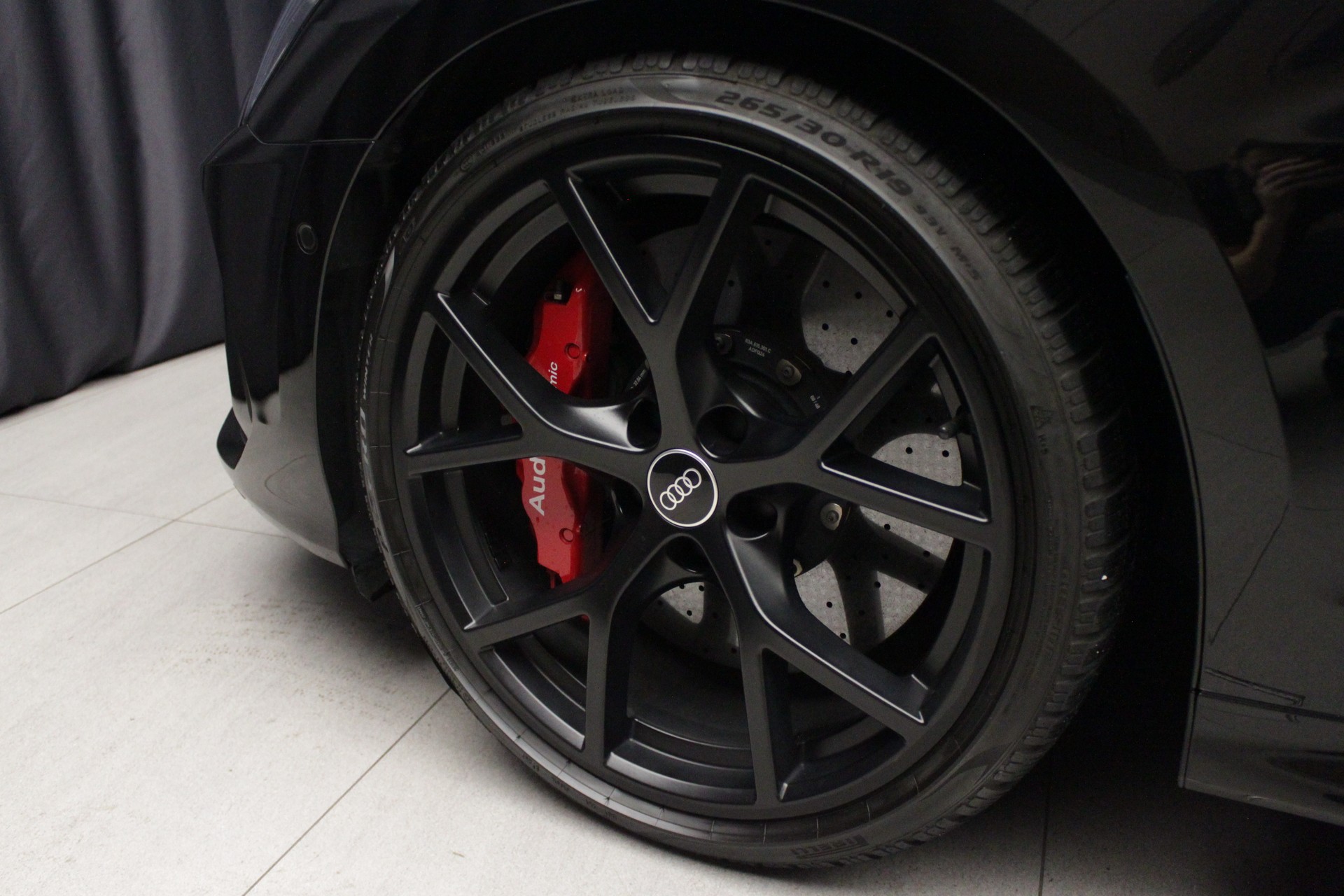 AUDI RS3 Sportback 2.5 TSI quattro S-tronic-image-17