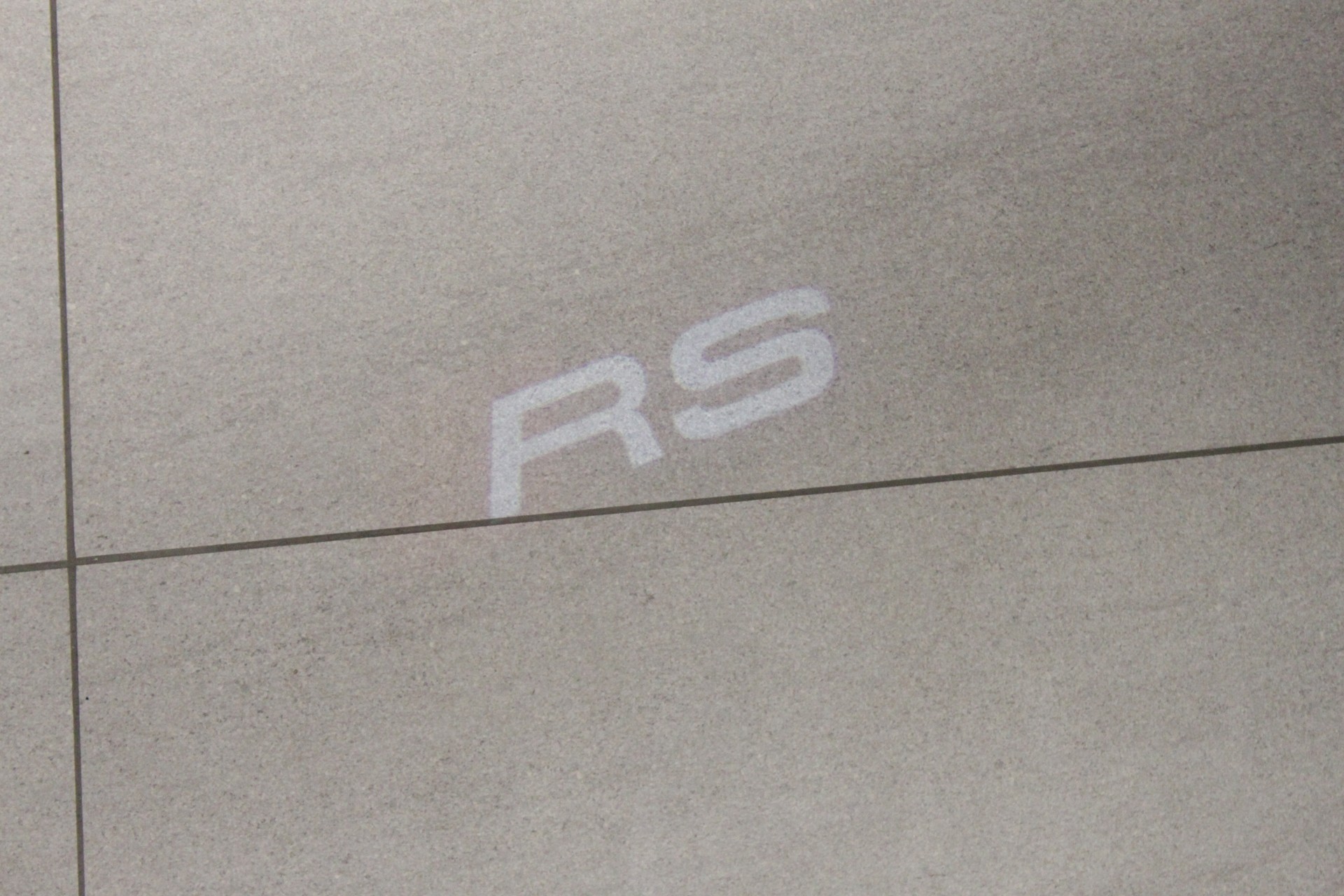 AUDI RS3 Sportback 2.5 TSI quattro S-tronic-image-14