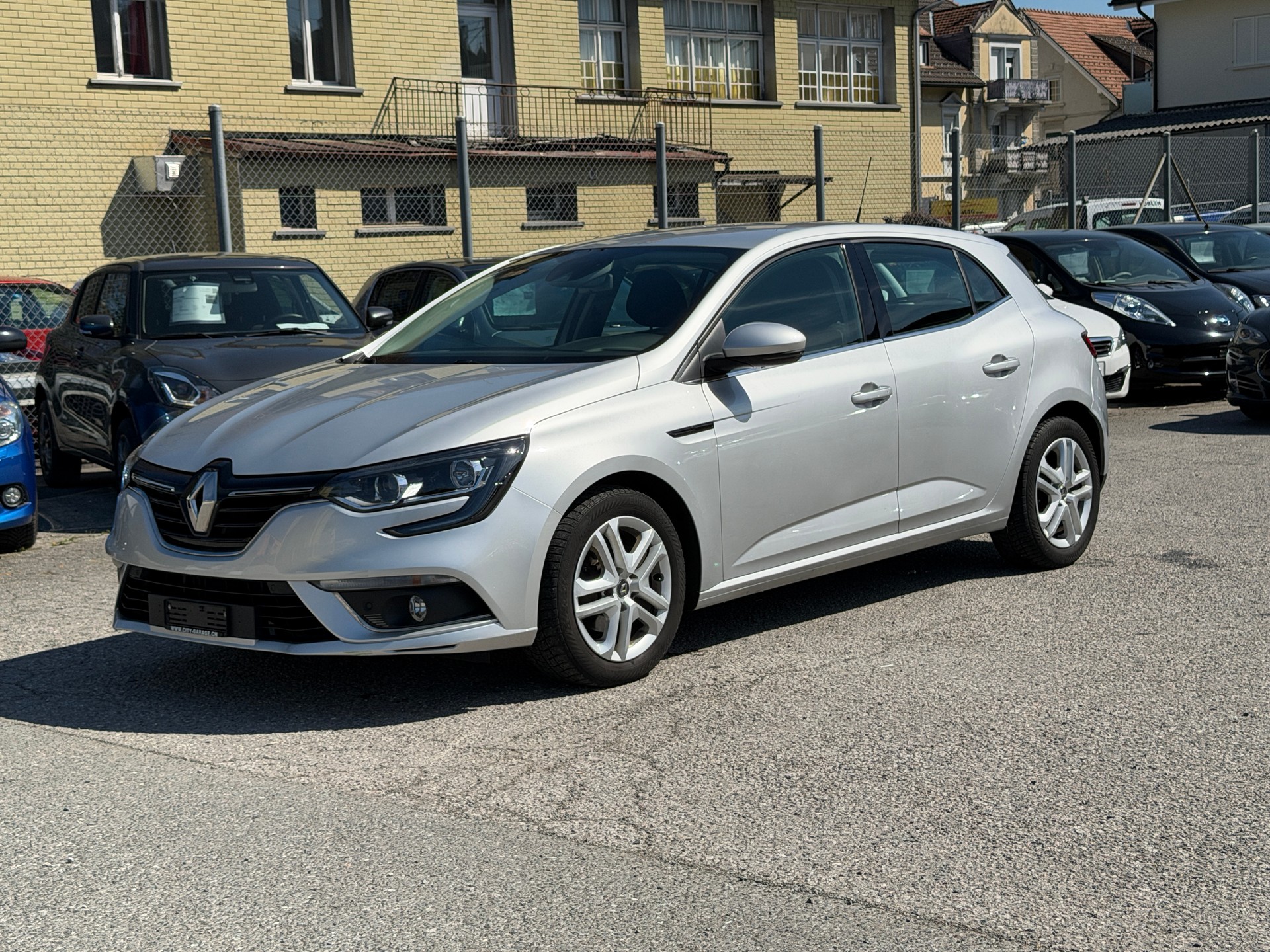 RENAULT Mégane 1.2 16V Turbo Zen EDC-image-2