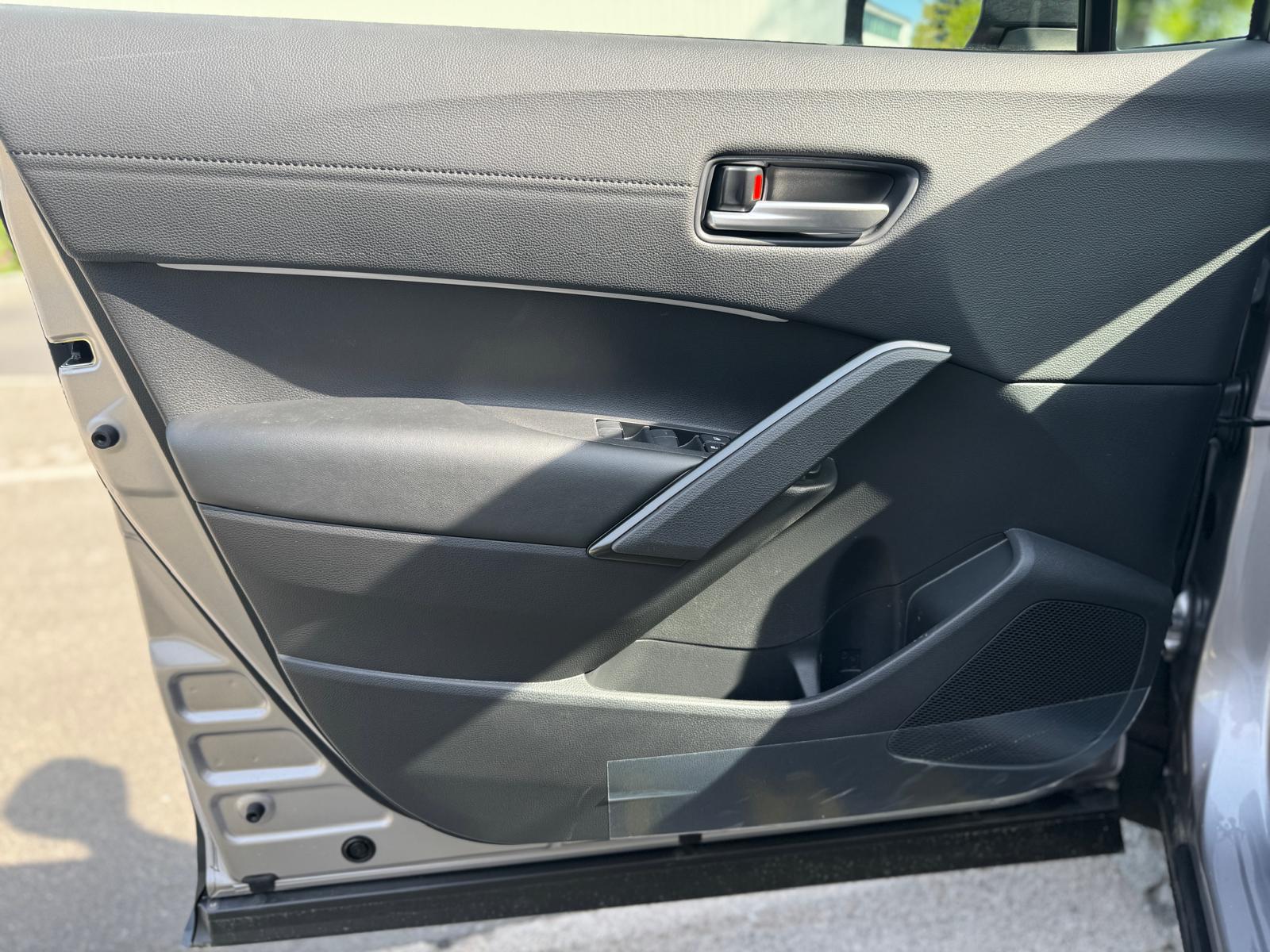 TOYOTA Corolla Cross 1.8 Trend e-CVT-image-11