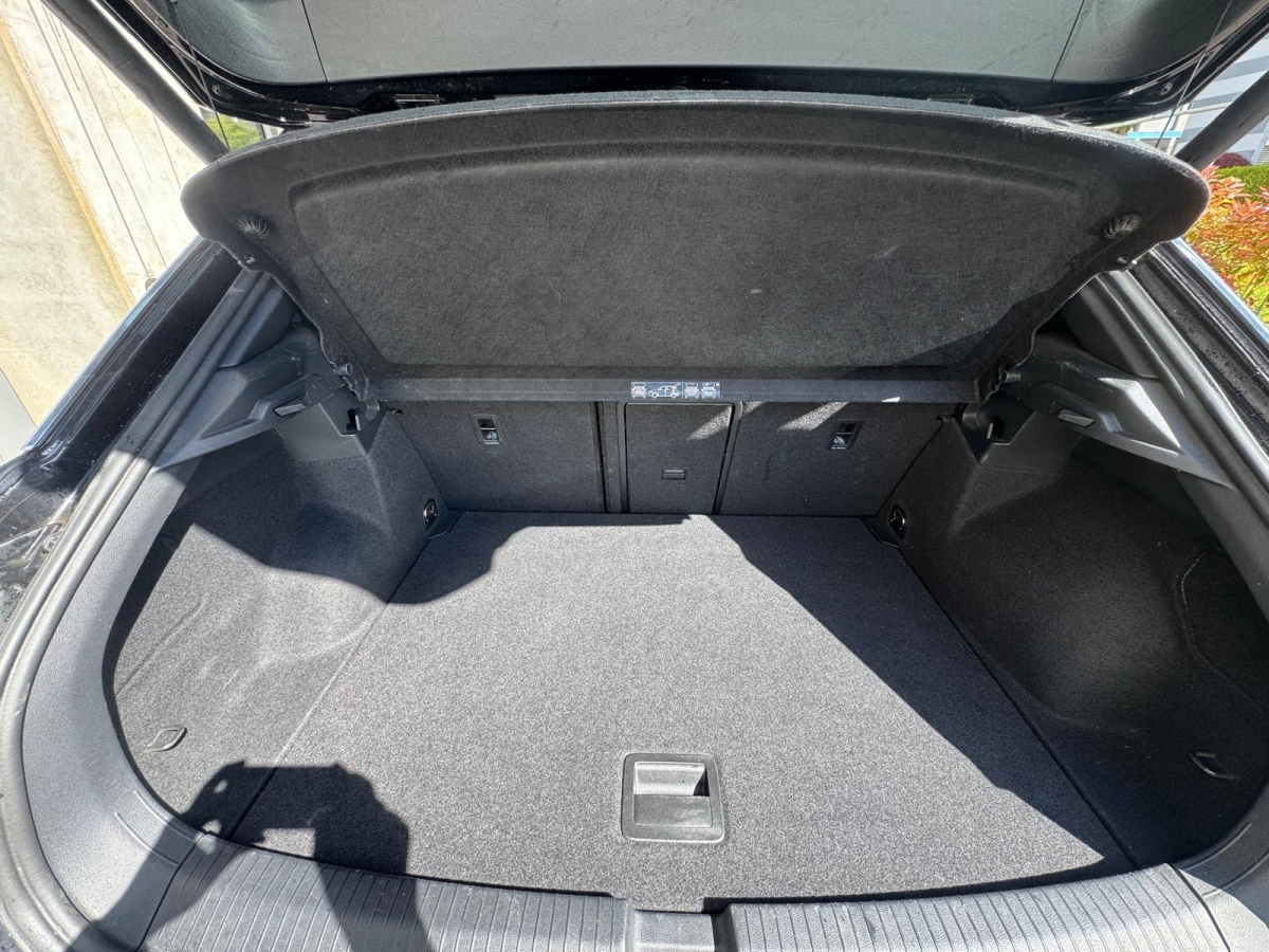 VW T-Roc 2.0 TDI SCR Sport DSG 4Motion-image-7
