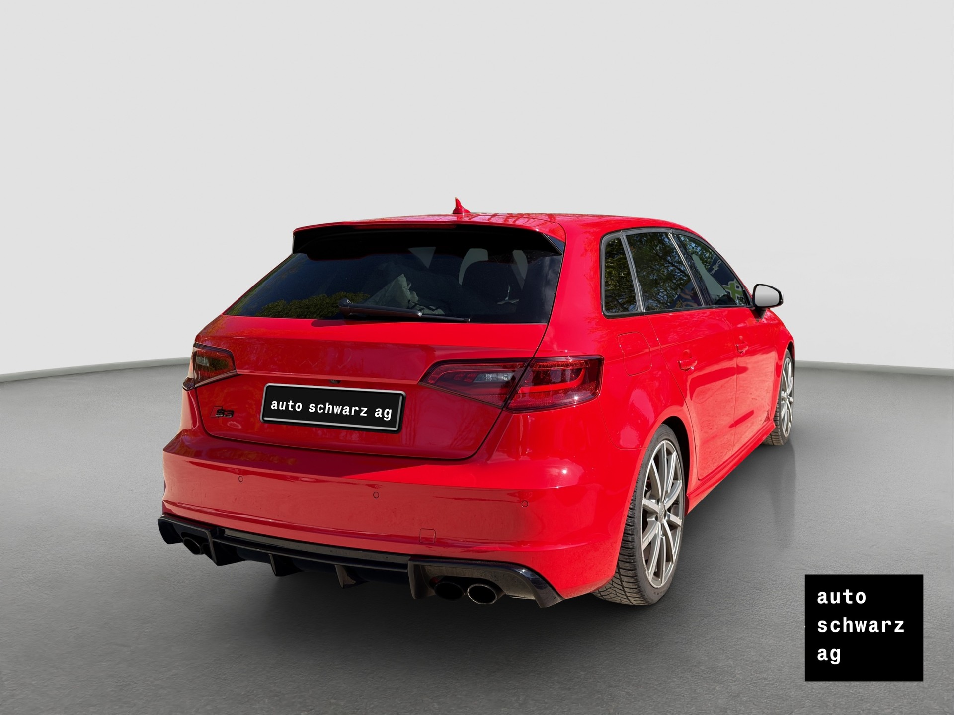 AUDI S3 Sportback 2.0 TFSI quattro S-tronic-image-4