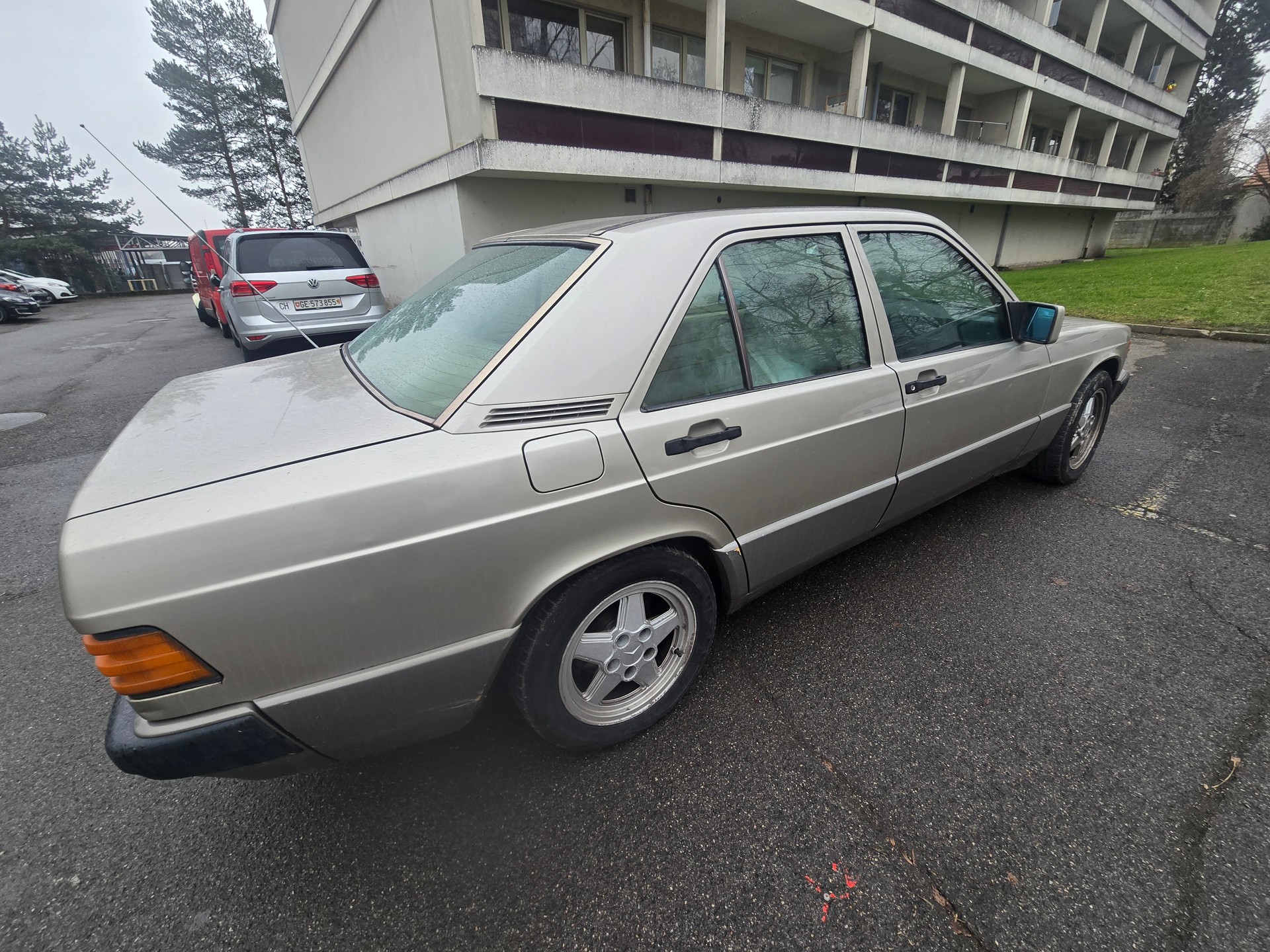 MERCEDES-BENZ 190 E 2.3 Primavera Automatic-image-4