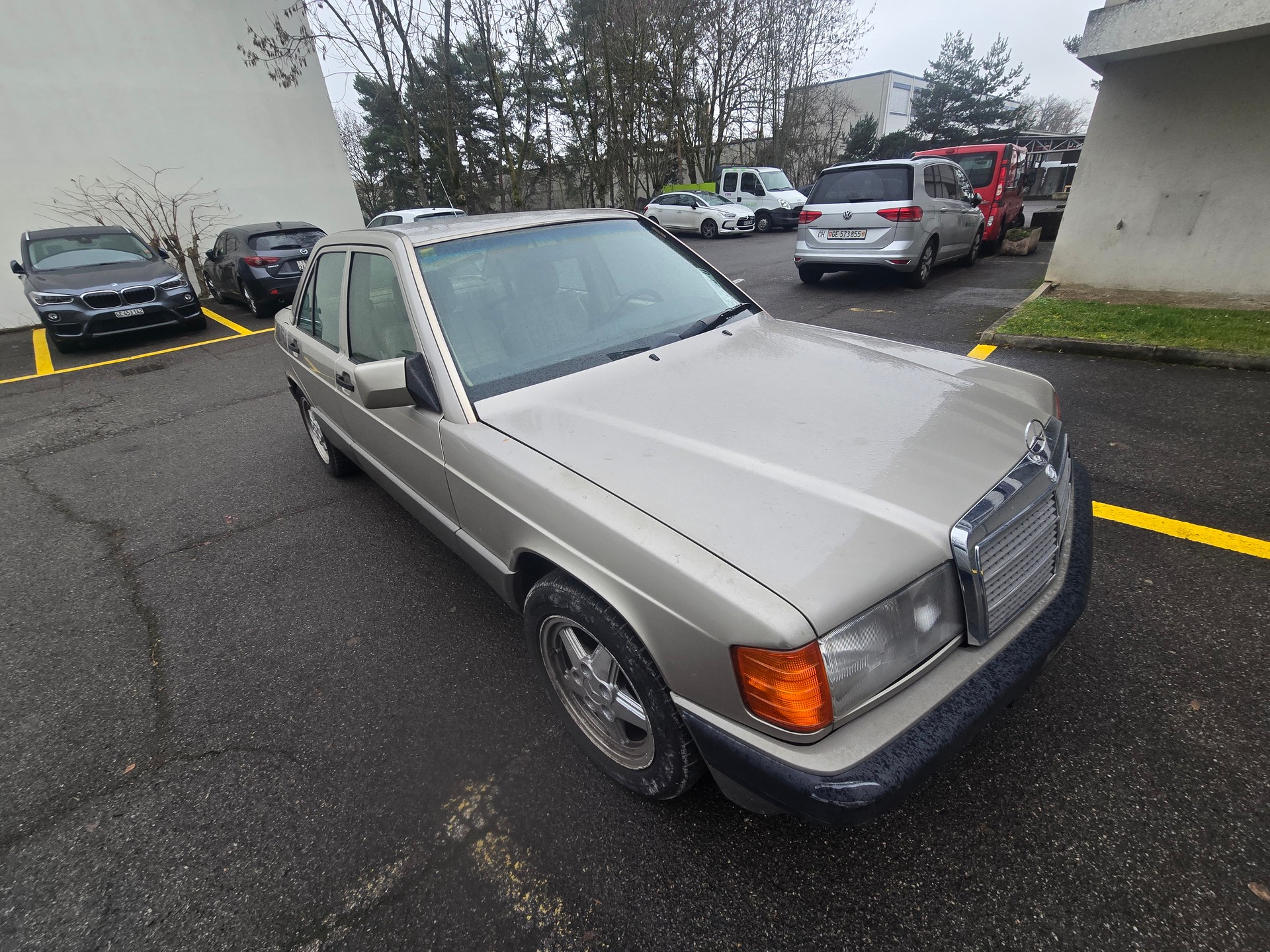 MERCEDES-BENZ 190 E 2.3 Primavera Automatic-image-1