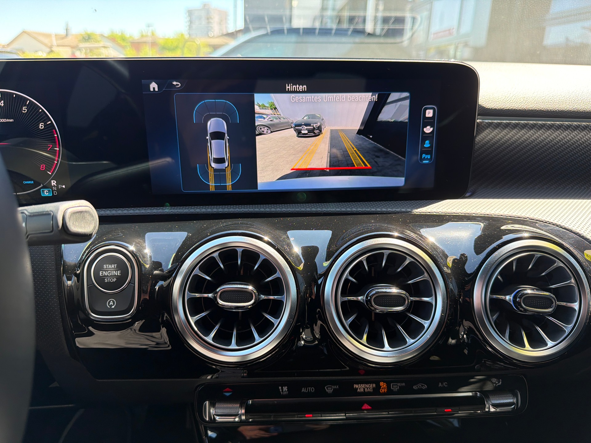MERCEDES-BENZ A 180 Progressive 7G-DCT-image-11