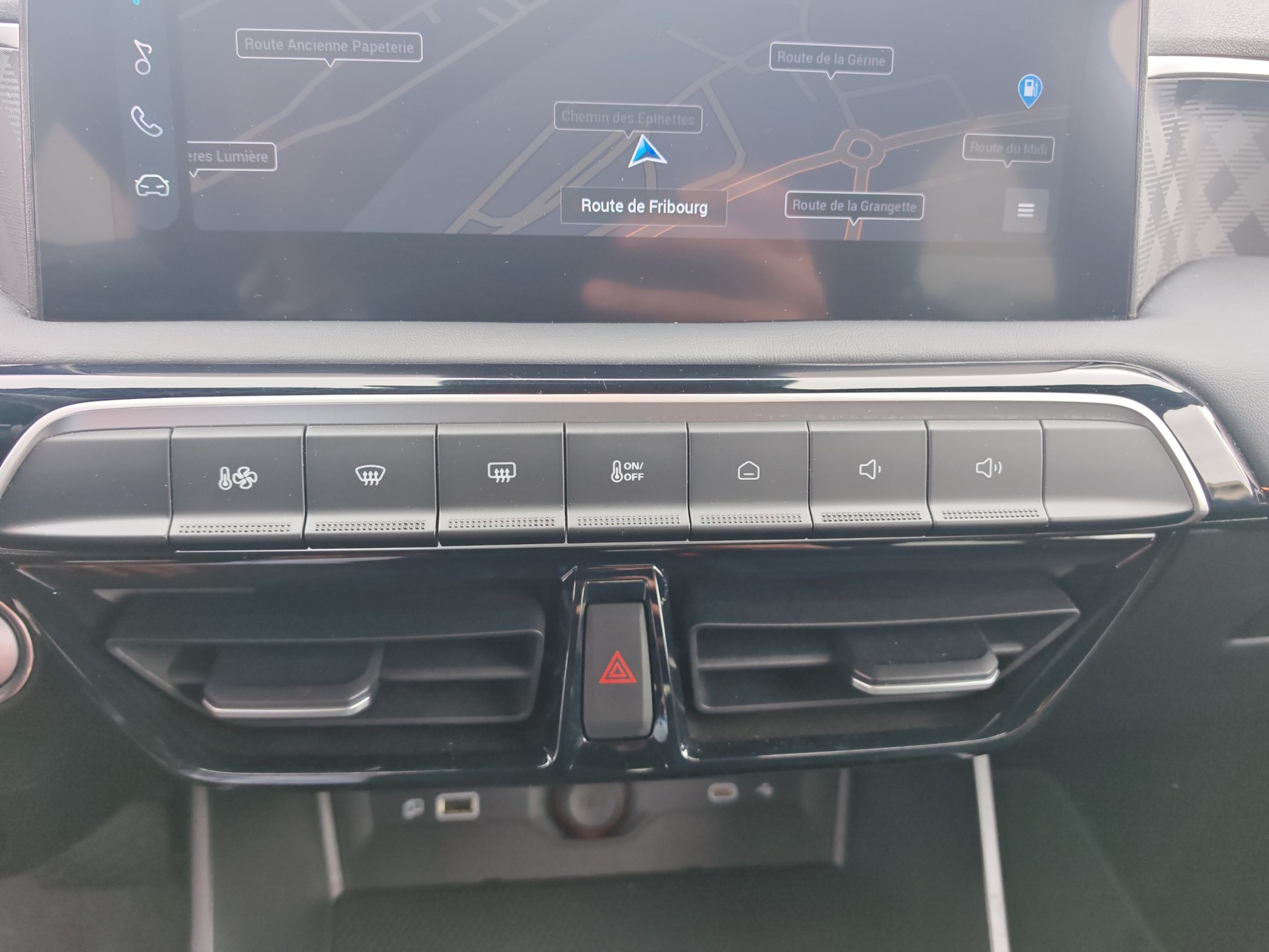 MG 3 1.5 Hybrid Luxury Aut.-image-18
