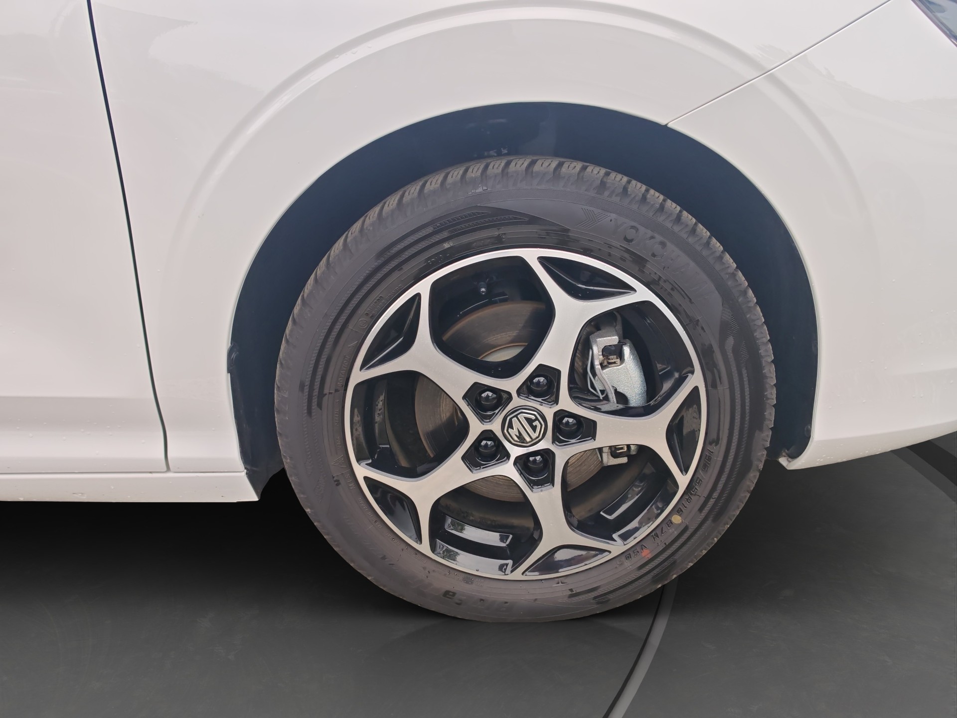 MG 3 1.5 Hybrid Luxury Aut.-image-15