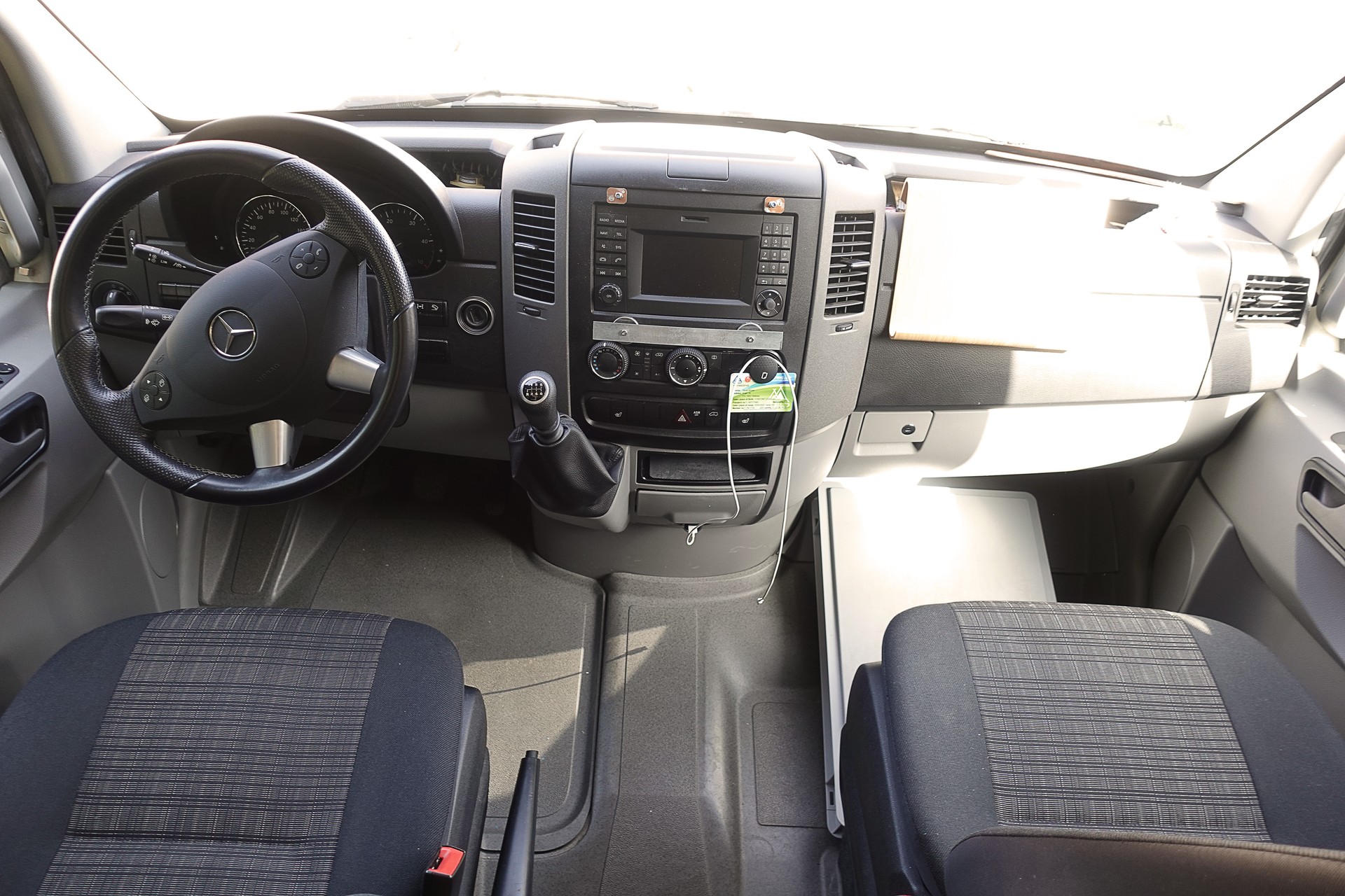 MERCEDES-BENZ Sprinter-image-8