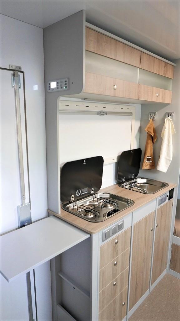 MERCEDES-BENZ Sprinter-image-2