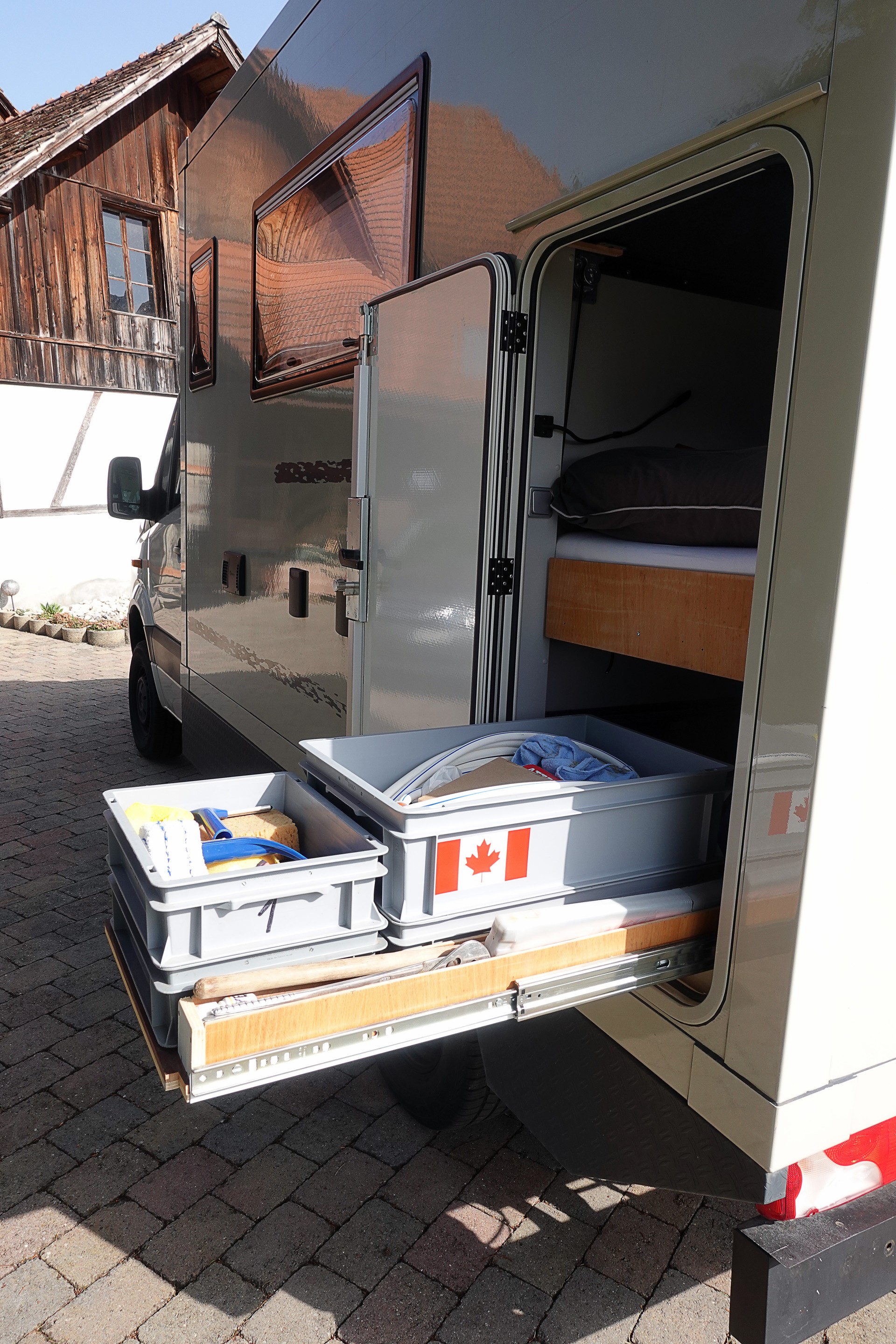 MERCEDES-BENZ Sprinter-image-11