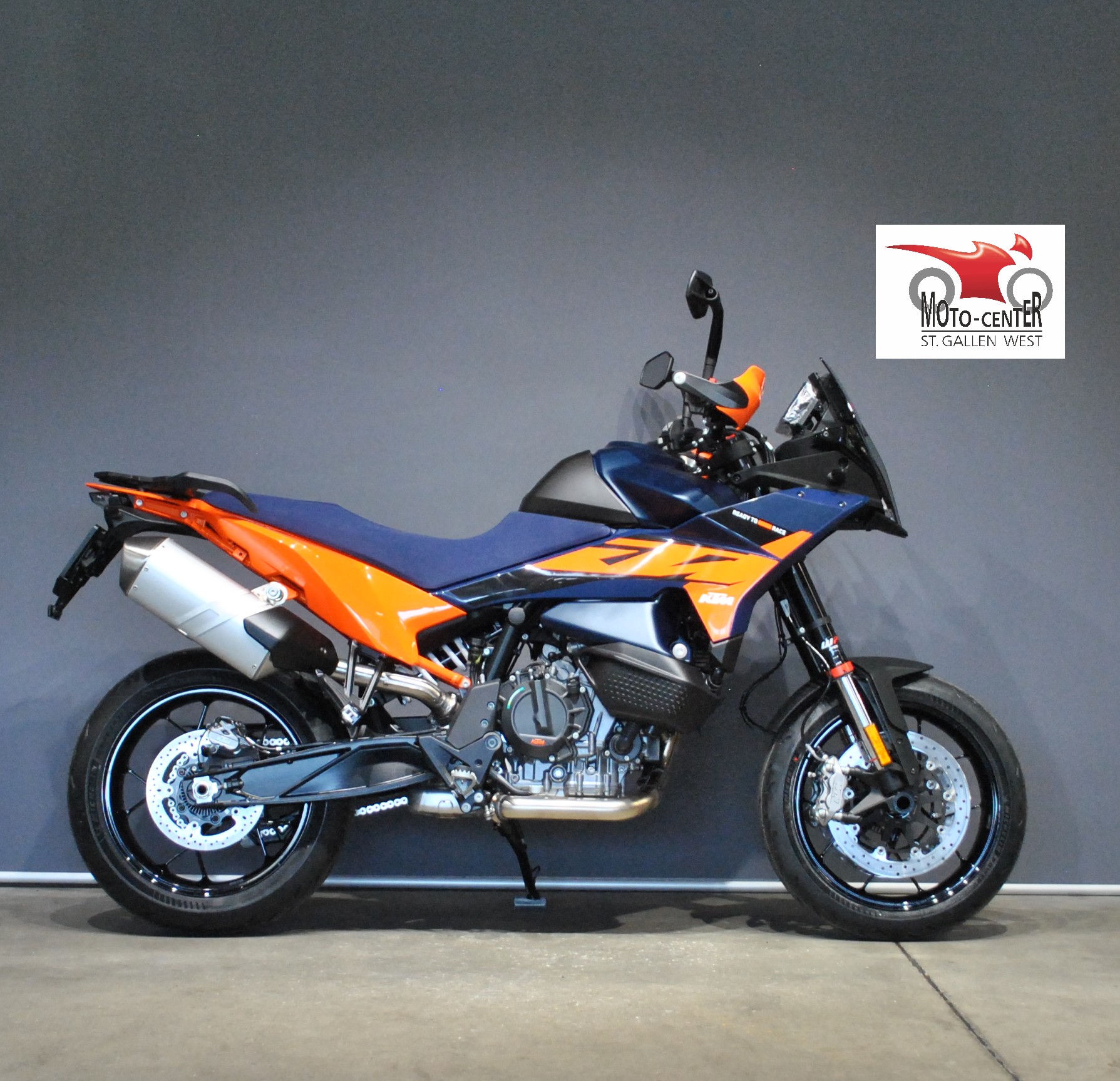 KTM 890 SMT-image-1