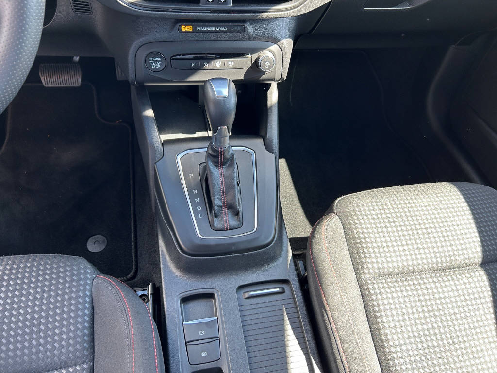 FORD Focus Kombi 1.0i EcoB 155 ST-Line-image-16
