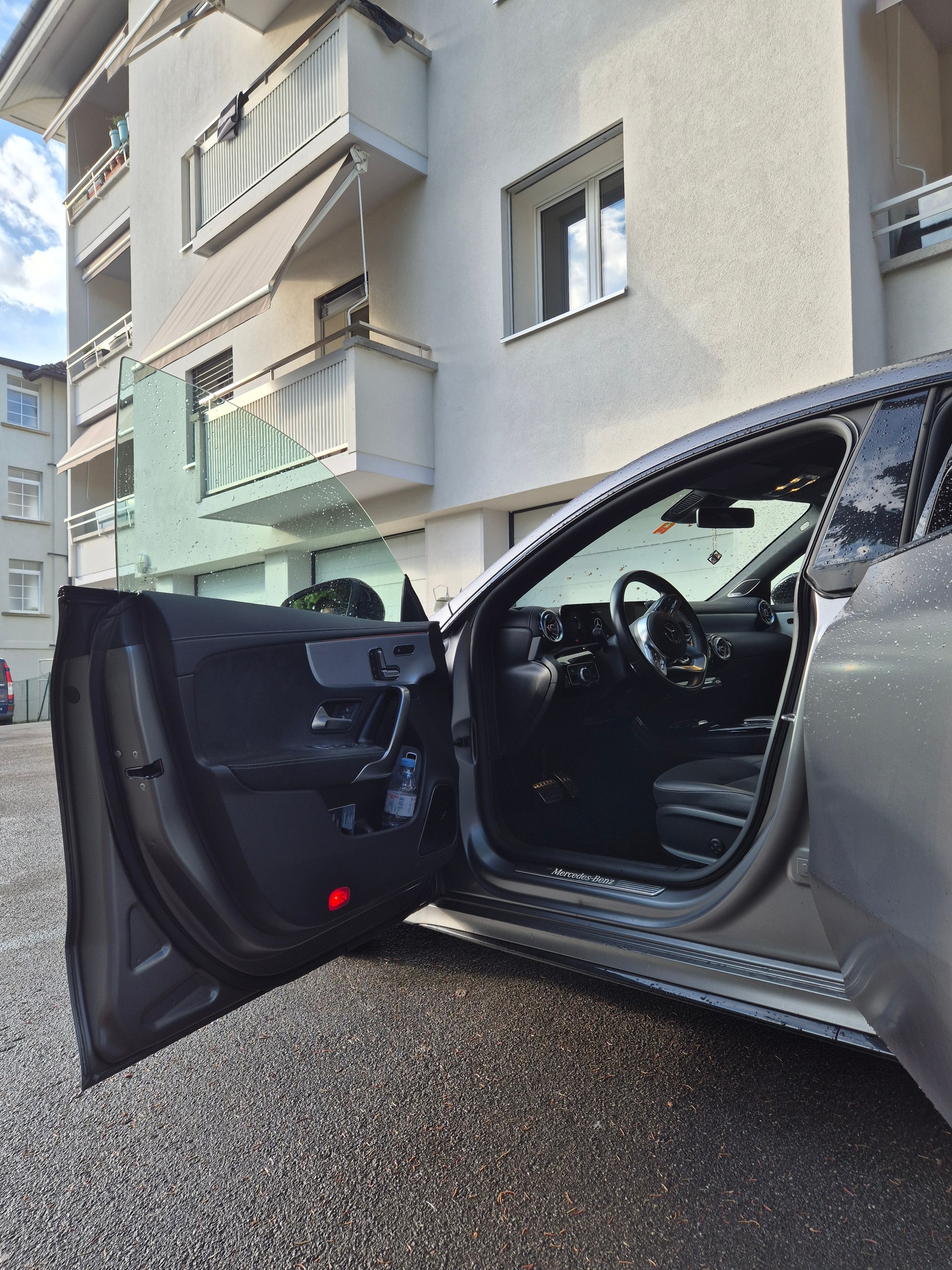 MERCEDES-BENZ CLA 250 Swiss Star AMG Line 4matic-image-8