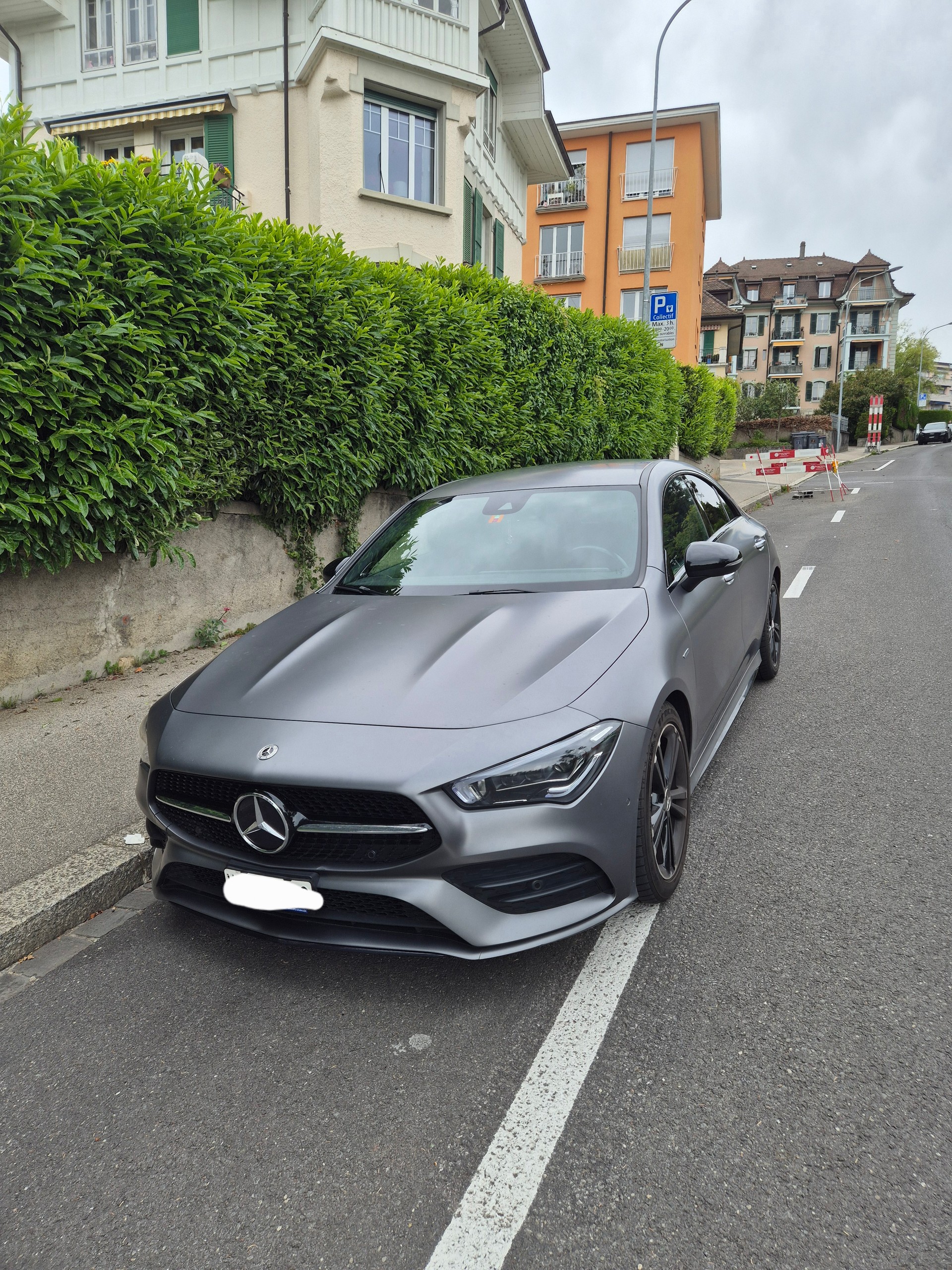 MERCEDES-BENZ CLA 250 Swiss Star AMG Line 4matic