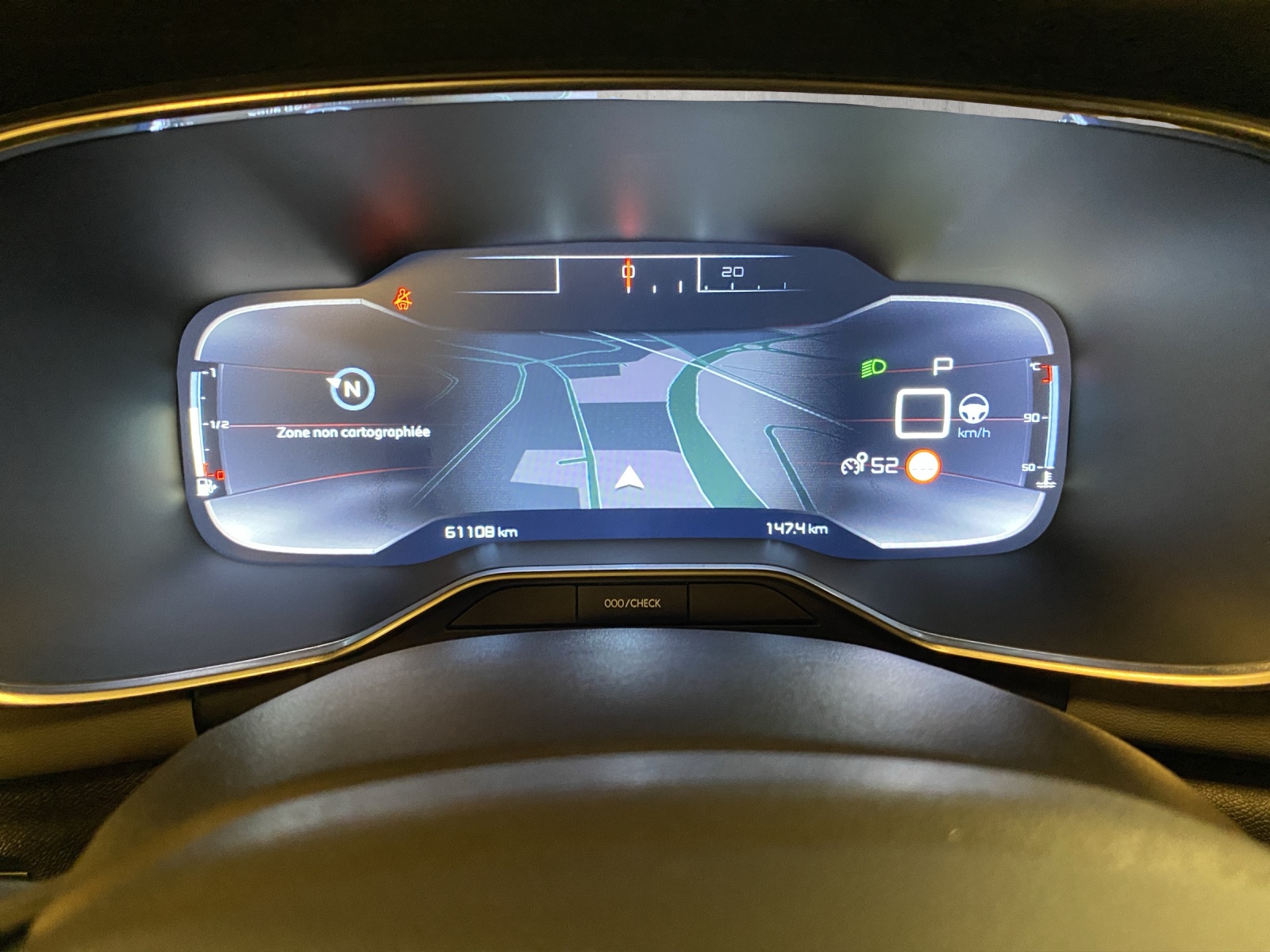 CITROEN C5 Aircross 2.0 BlueHD Shine EAT8-image-15