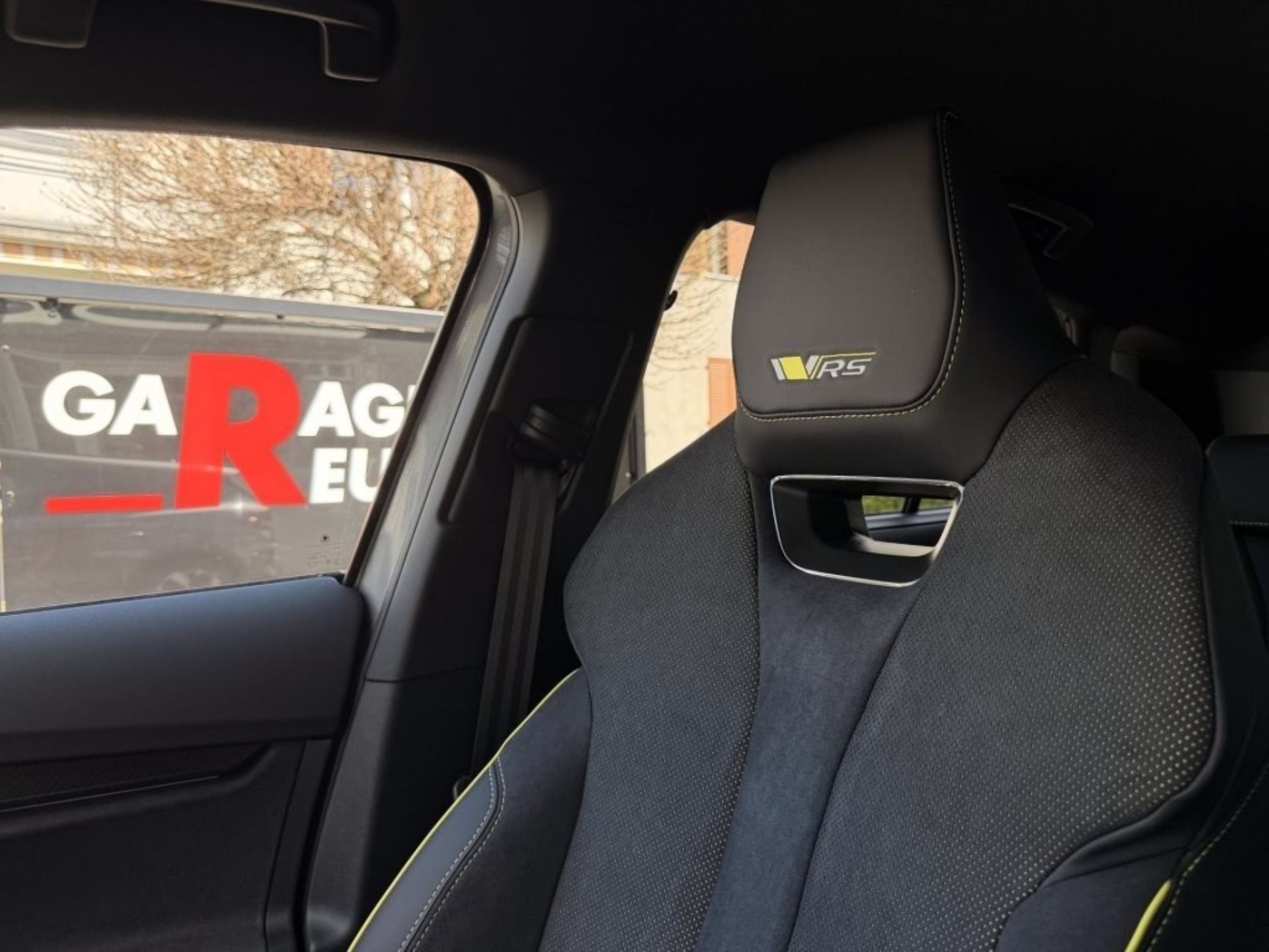 SKODA Elroq RS LOUNGE 4X4 *** ANHÄNGEKUPPLUNG - WÄRMEPUMPE & MAXX AUSSTATTUNGSPAKET ***-image-24