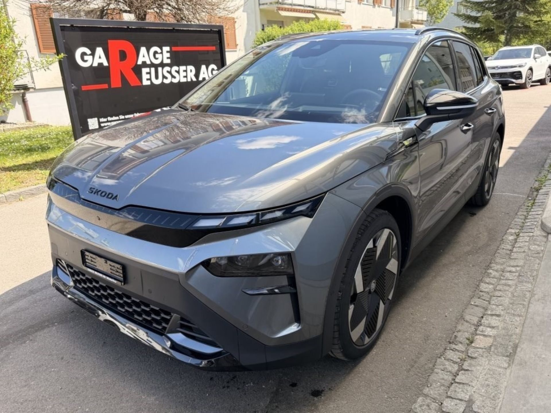 SKODA Elroq RS LOUNGE 4X4 *** ANHÄNGEKUPPLUNG - WÄRMEPUMPE & MAXX AUSSTATTUNGSPAKET ***