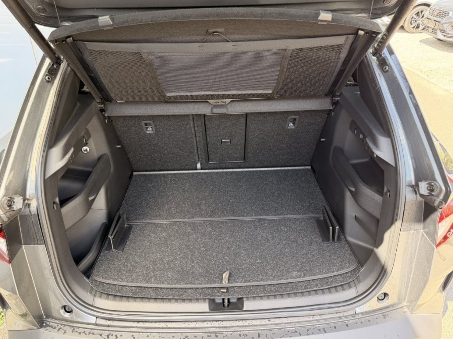 SKODA Elroq RS LOUNGE 4X4 *** ANHÄNGEKUPPLUNG - WÄRMEPUMPE & MAXX AUSSTATTUNGSPAKET ***-image-27