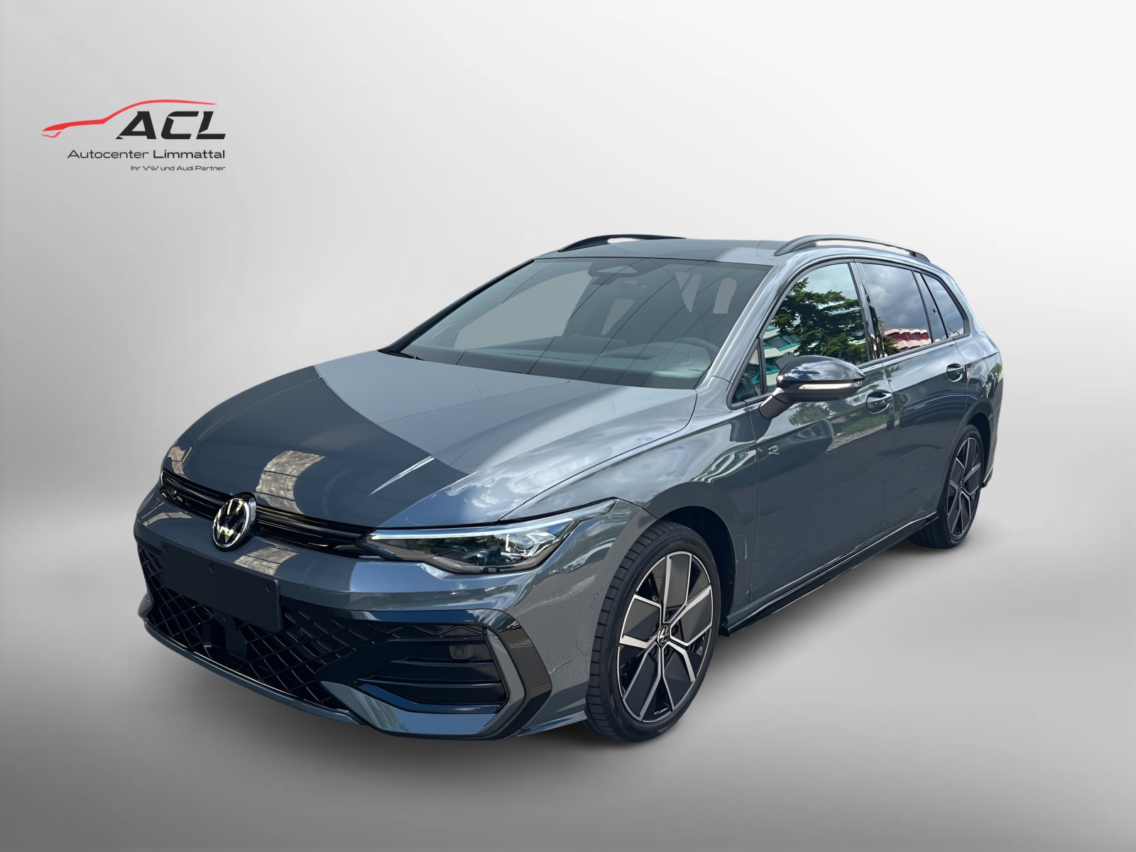 VW Golf Variant R-Line 2.0 TSI 204PS 4Motion