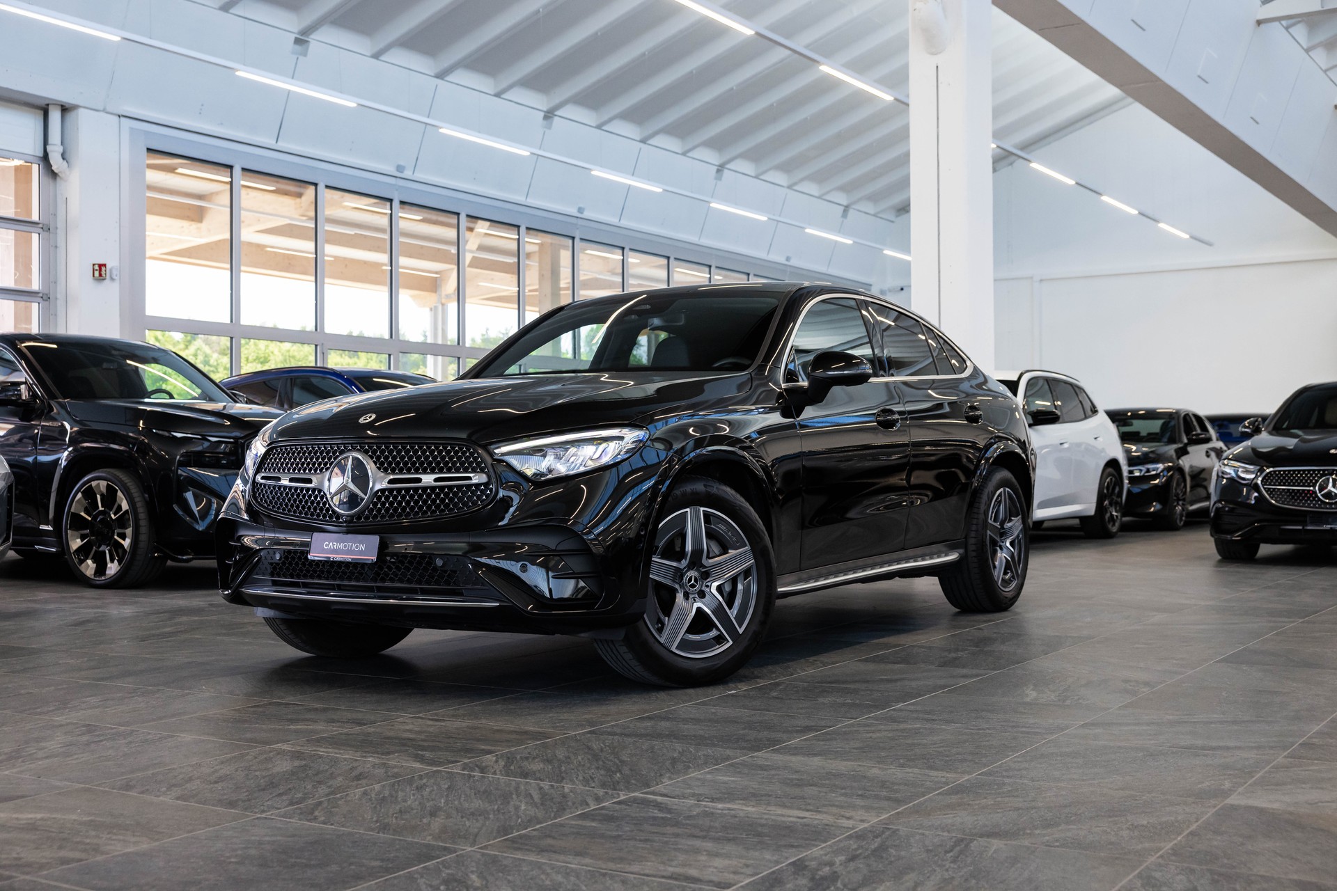 MERCEDES-BENZ GLC 200 AMG Line 4matic Coupé / Panorama / Head-Up Display / Ambientebeleuchtung