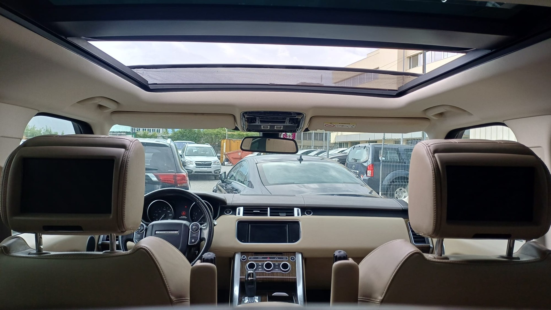 LAND ROVER Range Rover Sport 3.0 V6 SC HSE Dynamic 7 Plätze Automatic-image-11