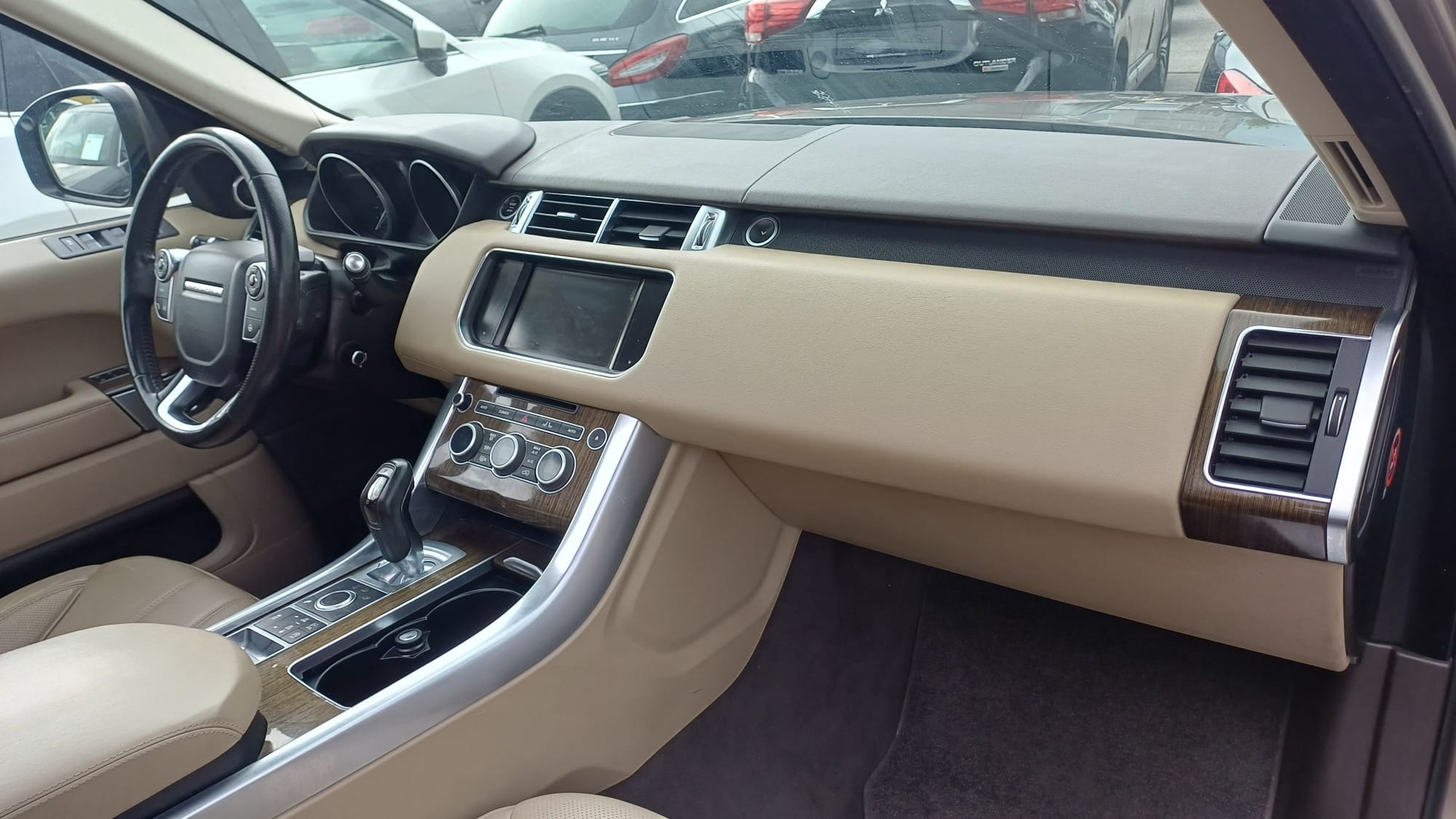 LAND ROVER Range Rover Sport 3.0 V6 SC HSE Dynamic 7 Plätze Automatic-image-9