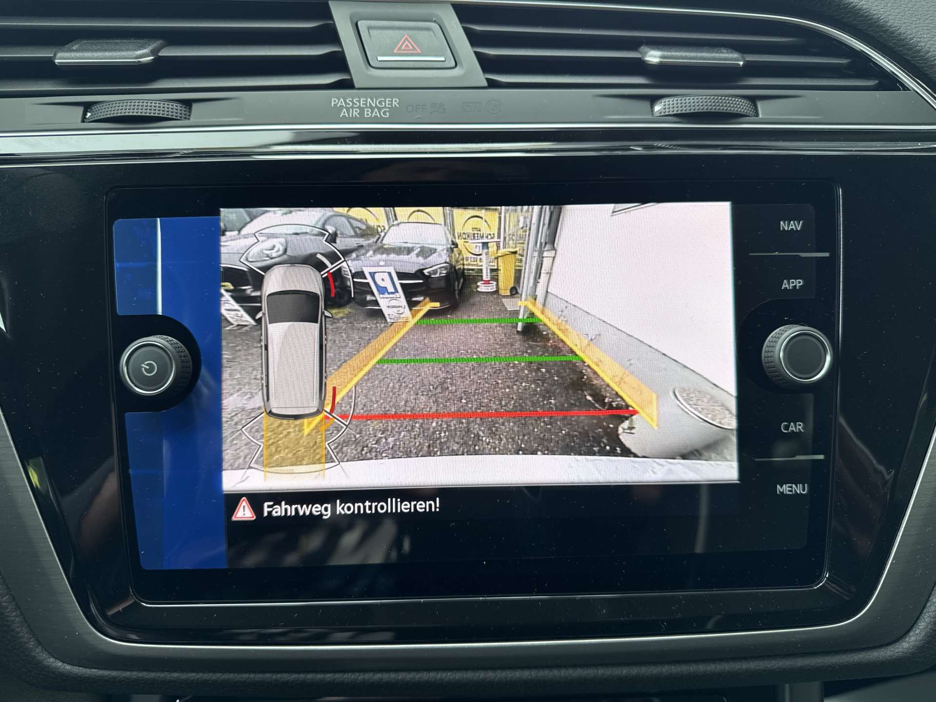 VW Touran 1.5 TSi EVO Comfortline Edition DSG-Automat 7-Plätzer-image-10