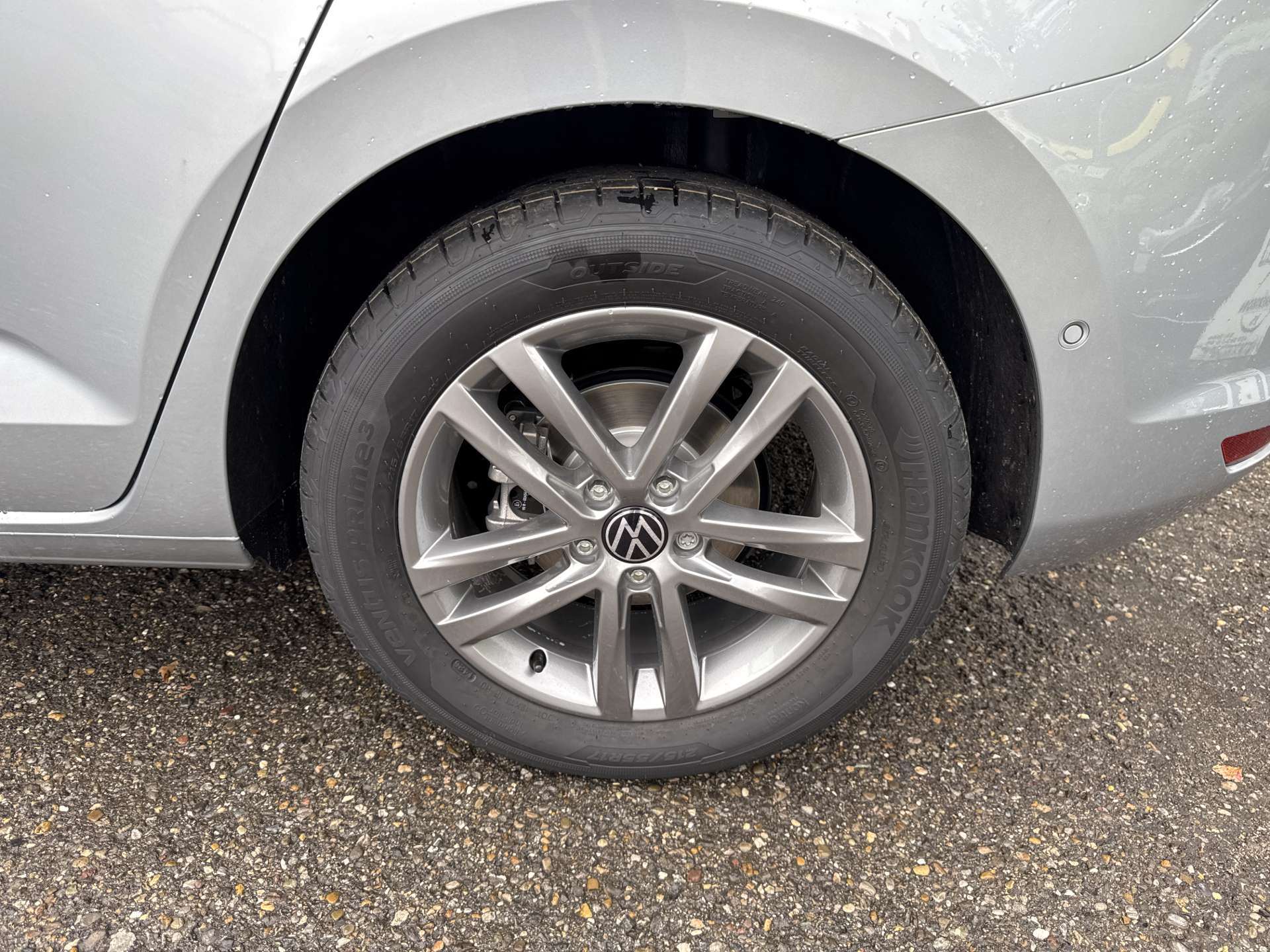 VW Touran 1.5 TSi EVO Comfortline Edition DSG-Automat 7-Plätzer-image-9