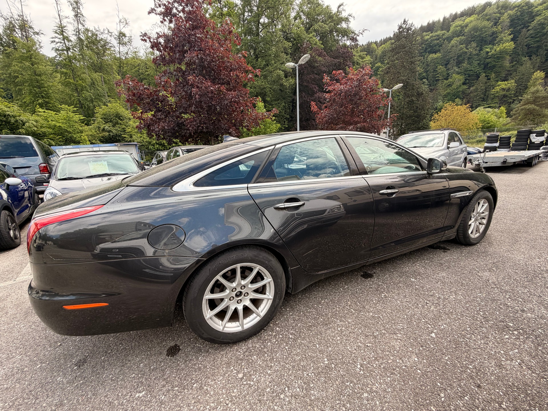 JAGUAR XJ 3.0 V6 S/C Premium Luxury Automatic AWD-image-6