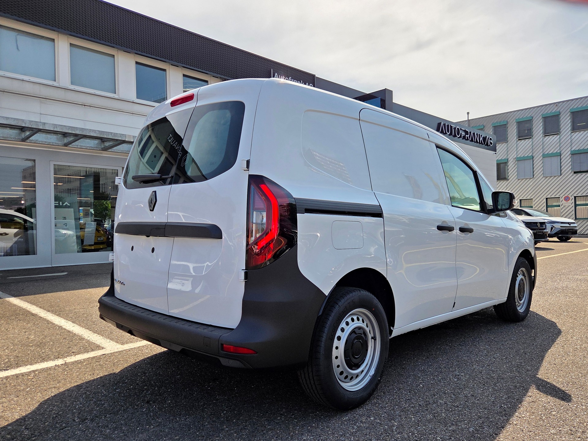 RENAULT Kangoo Van 1.3 TCe 130 Extra-image-8