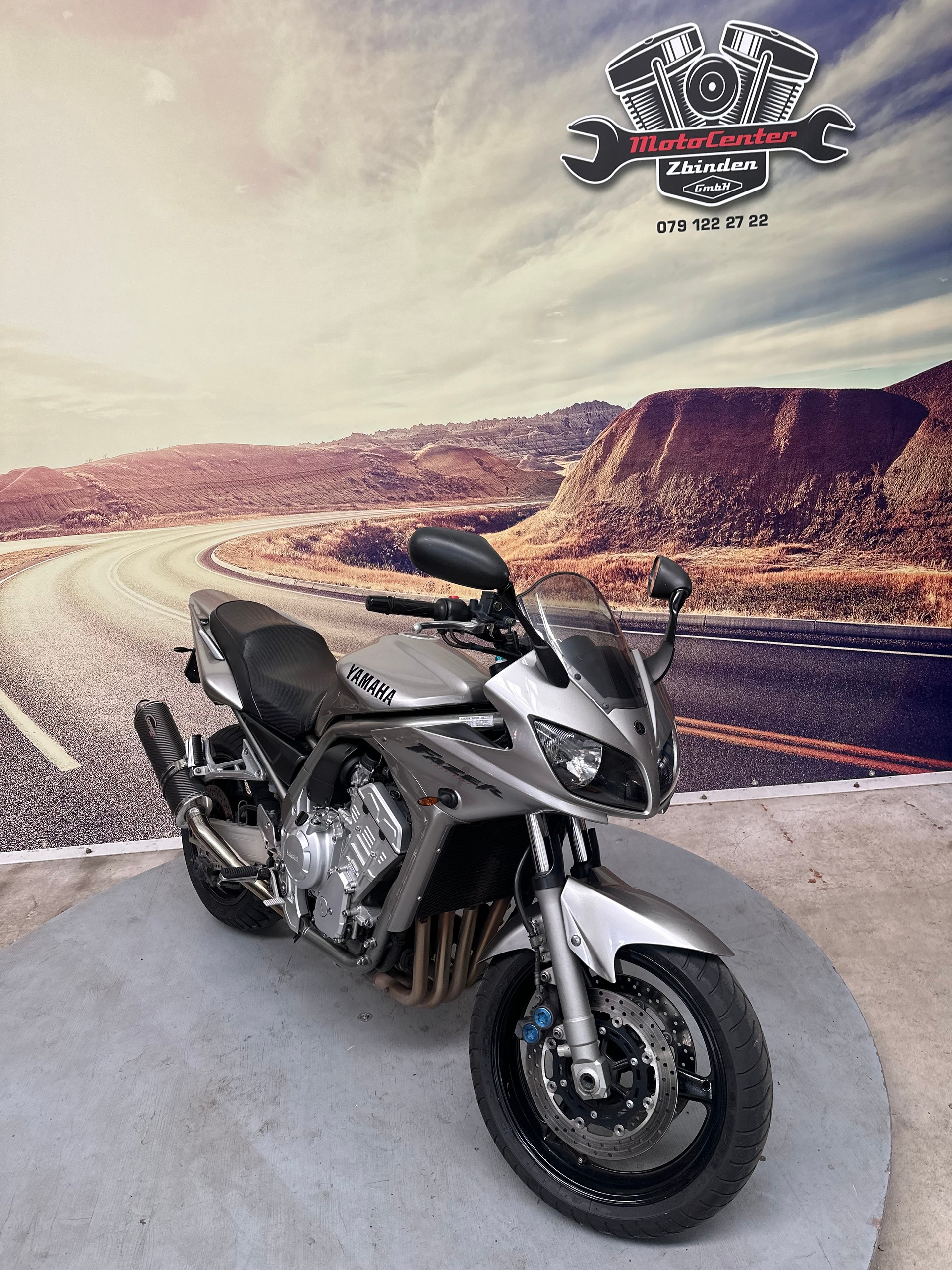 YAMAHA FZS 1000 Fazer-image-1