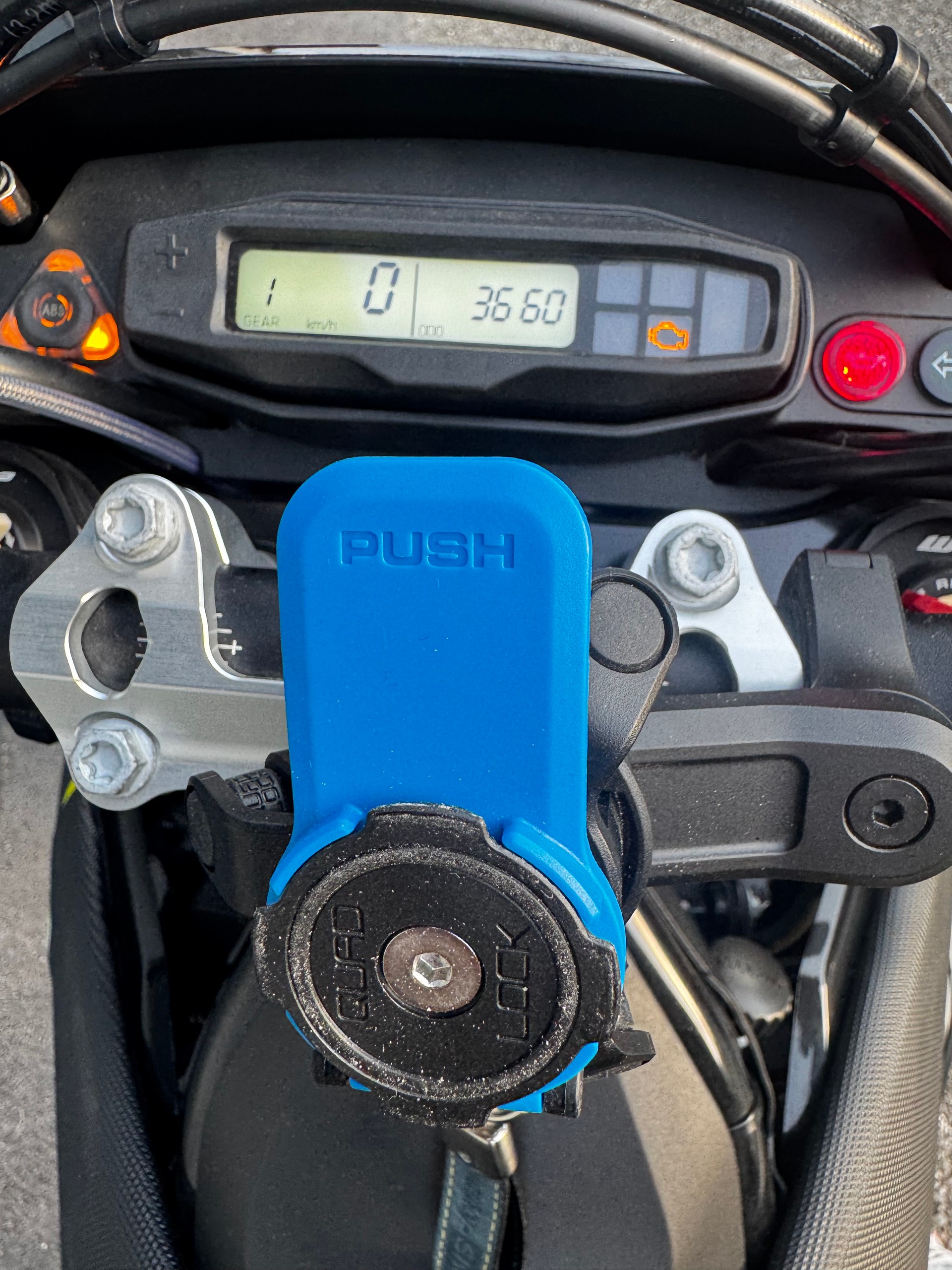 HUSQVARNA 701 Supermoto-image-9