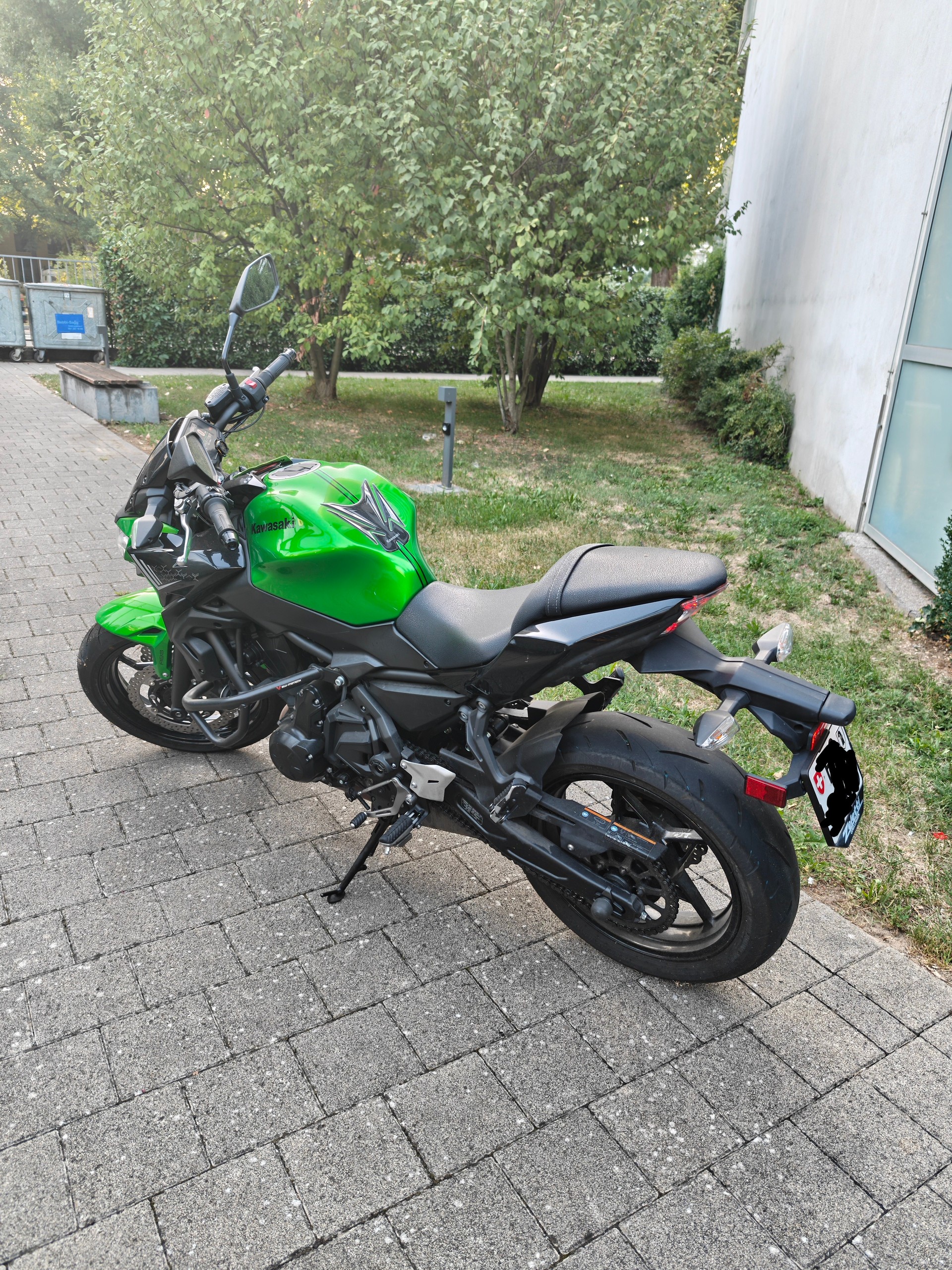KAWASAKI Z 650-image-1