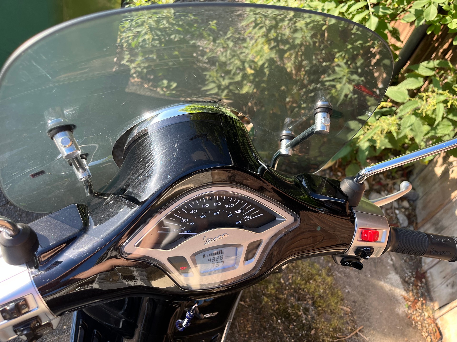 PIAGGIO Vespa Primavera-image-3
