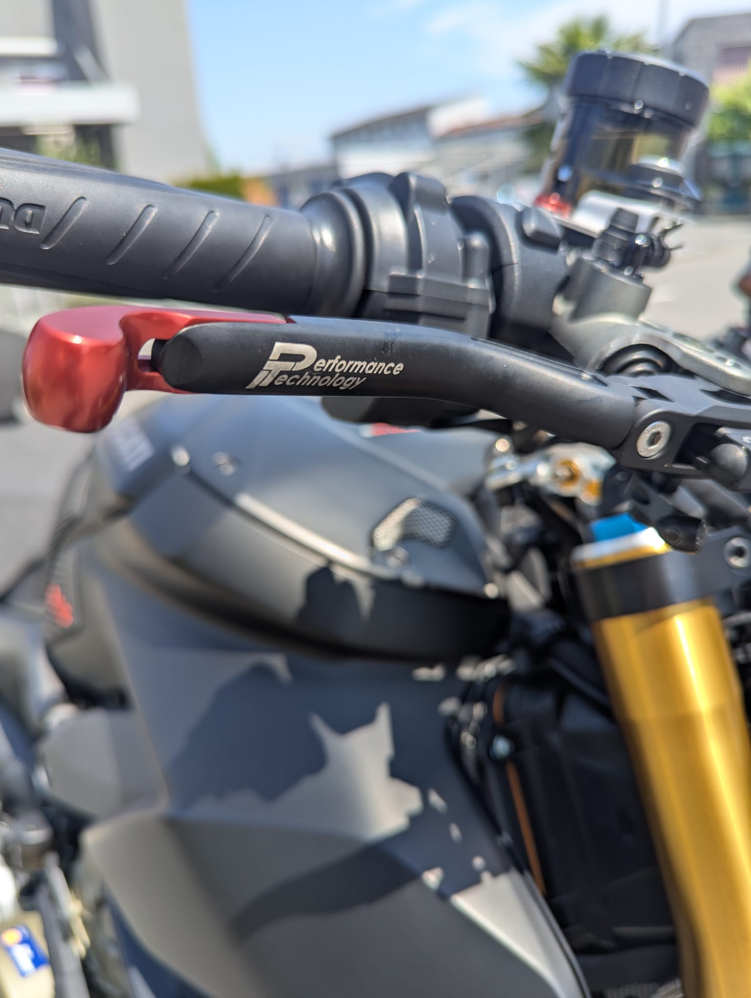 DUCATI Streetfighter V4 S-image-5