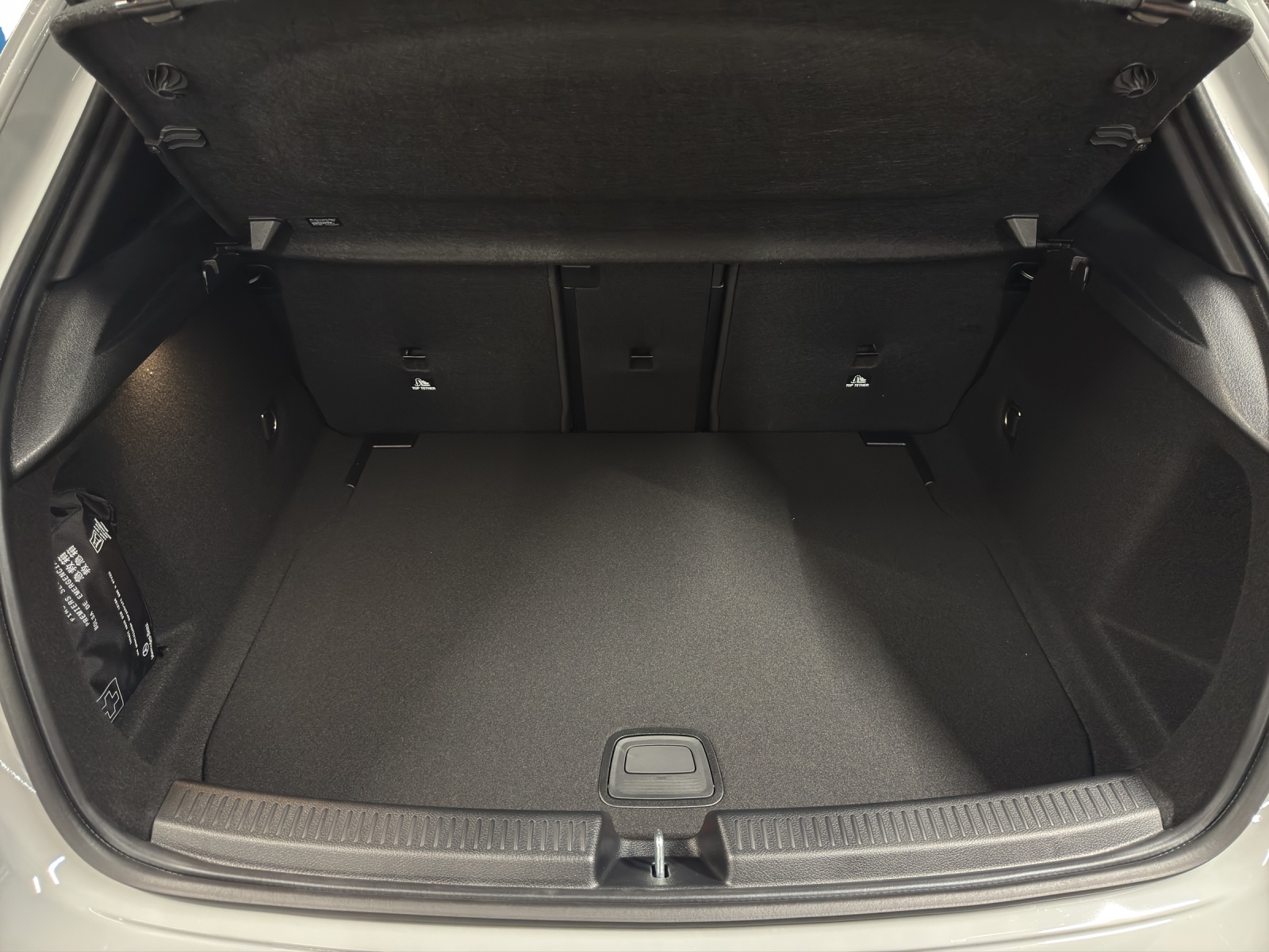 MERCEDES-BENZ A AMG 35 4Matic 8G-DCT-image-5