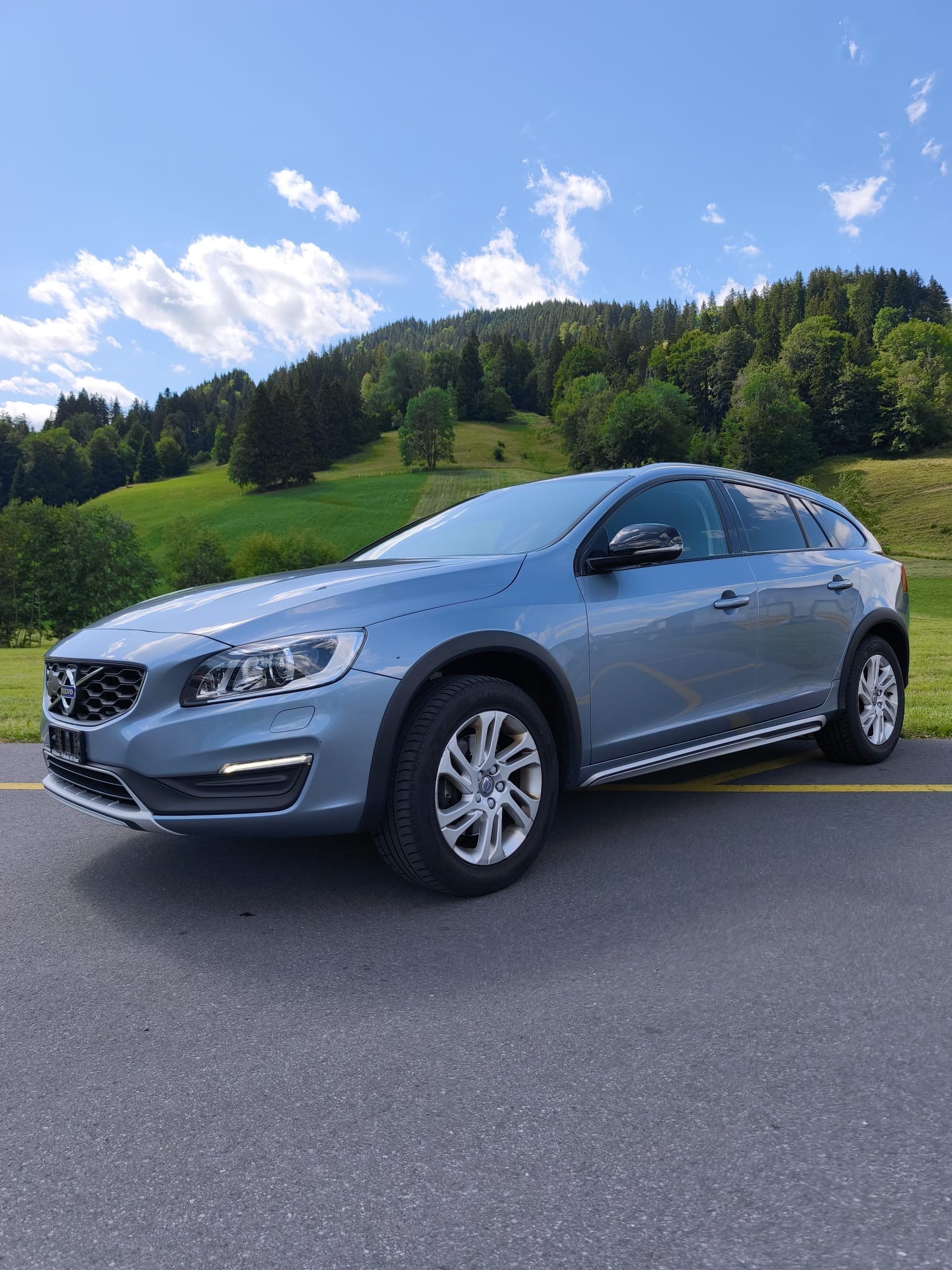 VOLVO V60 Cross Country D3 Executive Geartronic-image-22