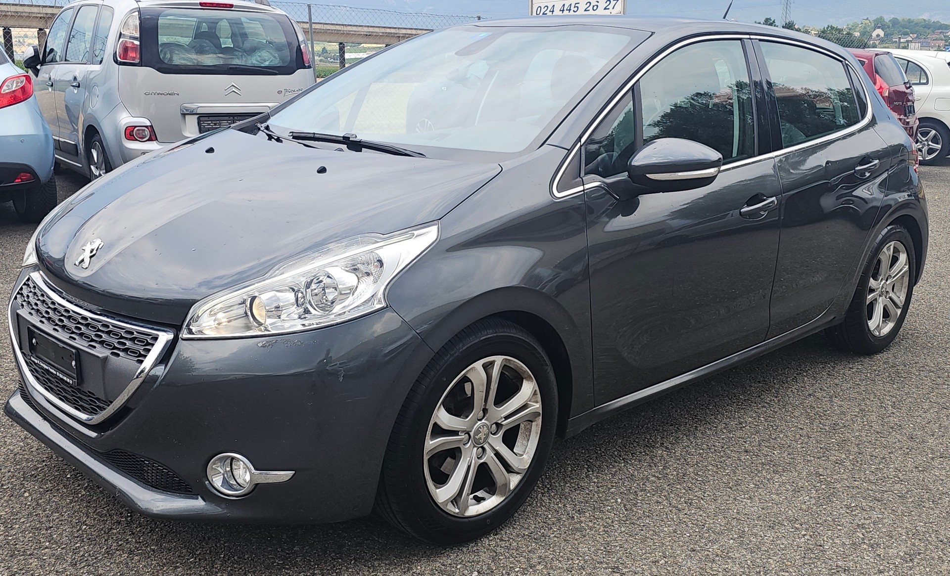 PEUGEOT 208 1.6 VTI Allure Automatik