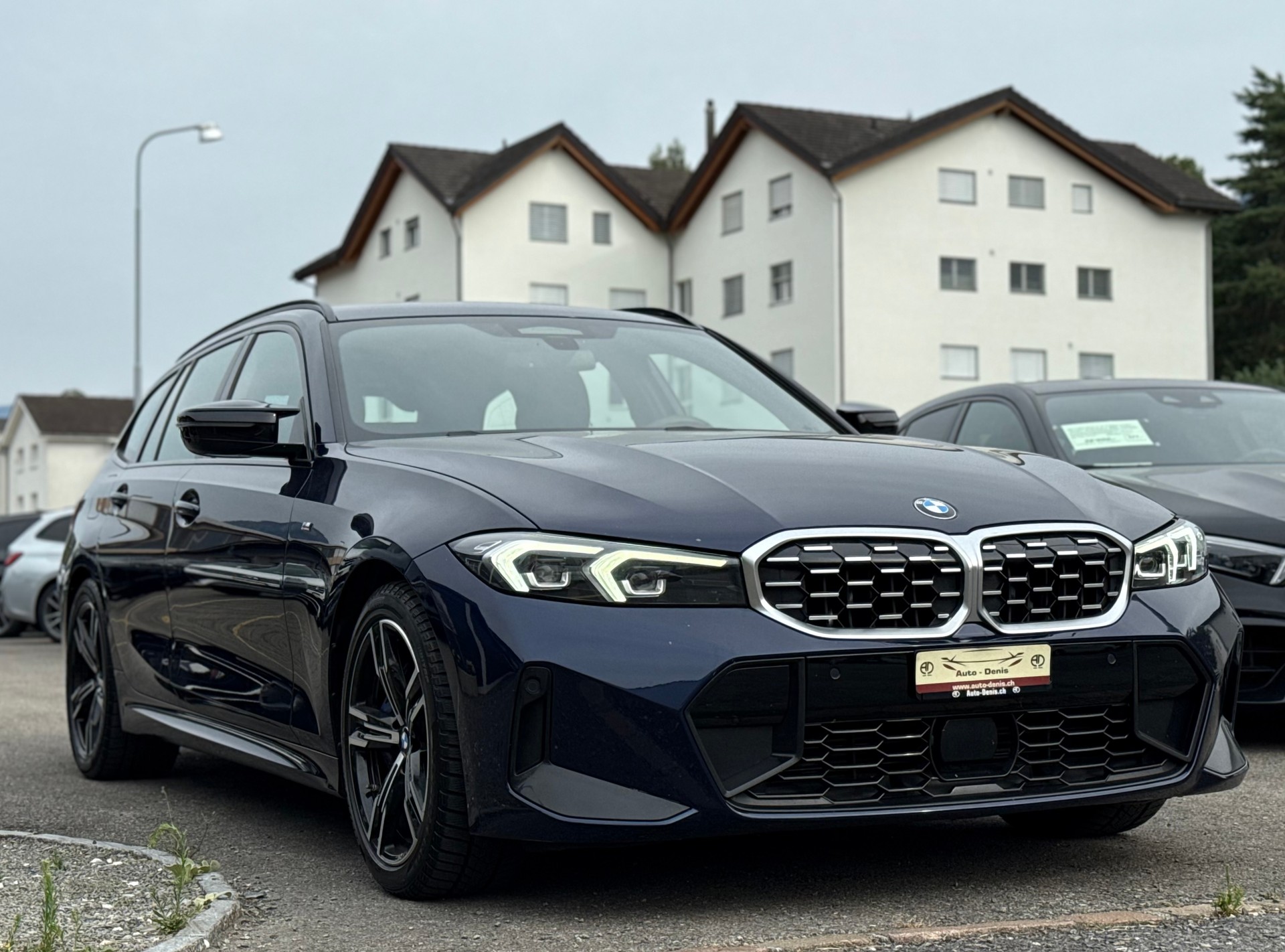 BMW M340d xDrive Steptronic Sport LCI-showroom-element-2