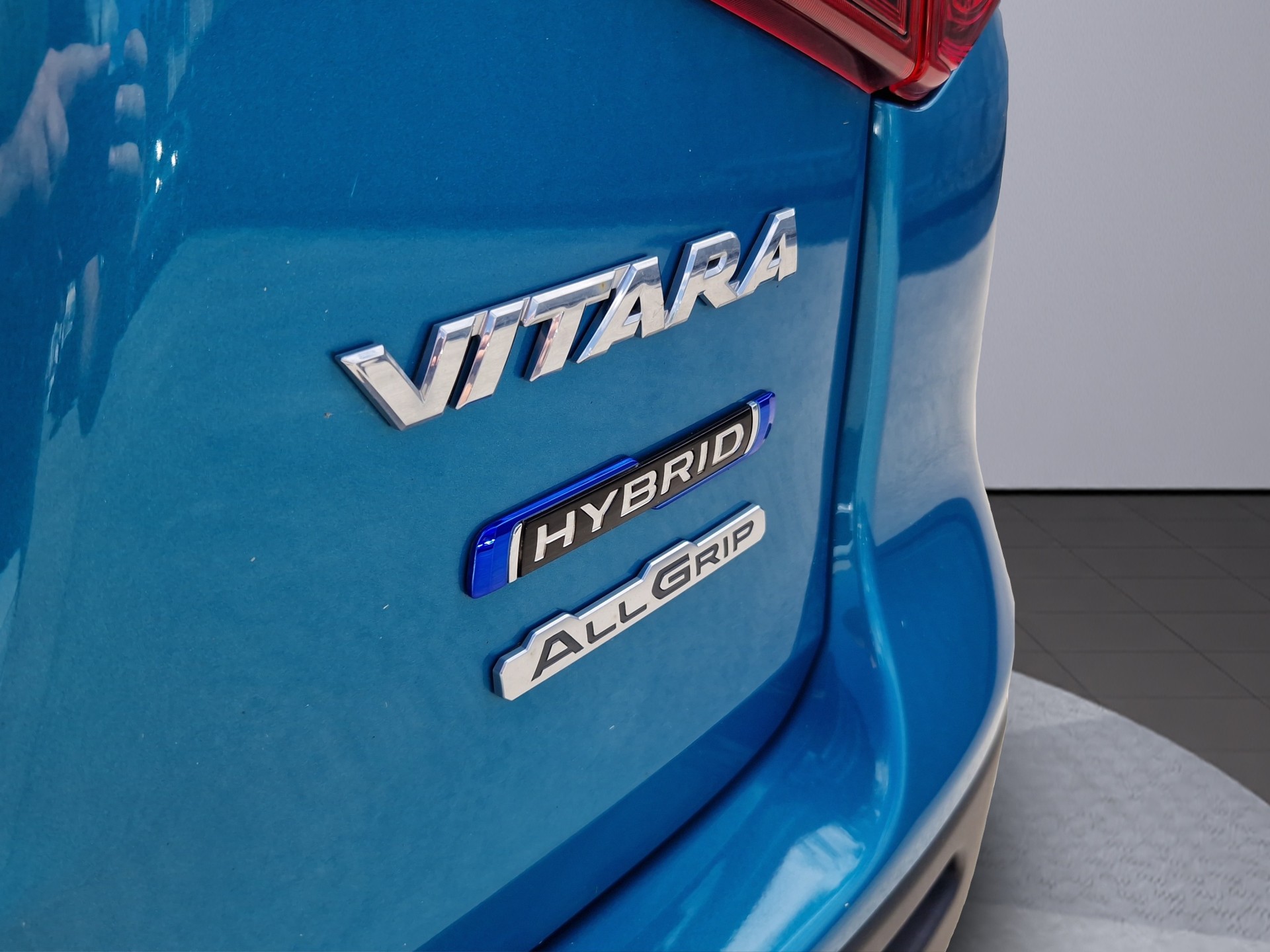 SUZUKI Vitara 1.5B Compact Top Hybrid 4x4-image-16