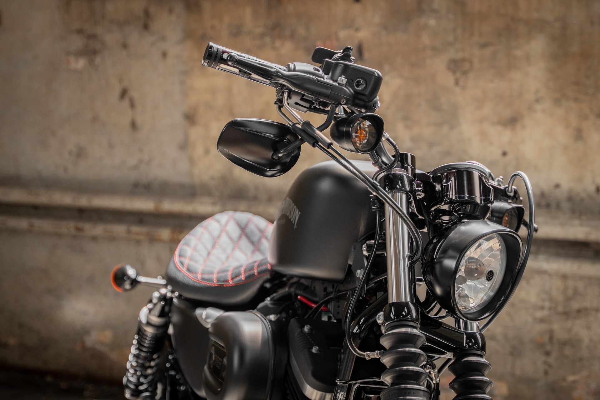 HARLEY-DAVIDSON XL 883 N Sportster Iron ABS-image-6