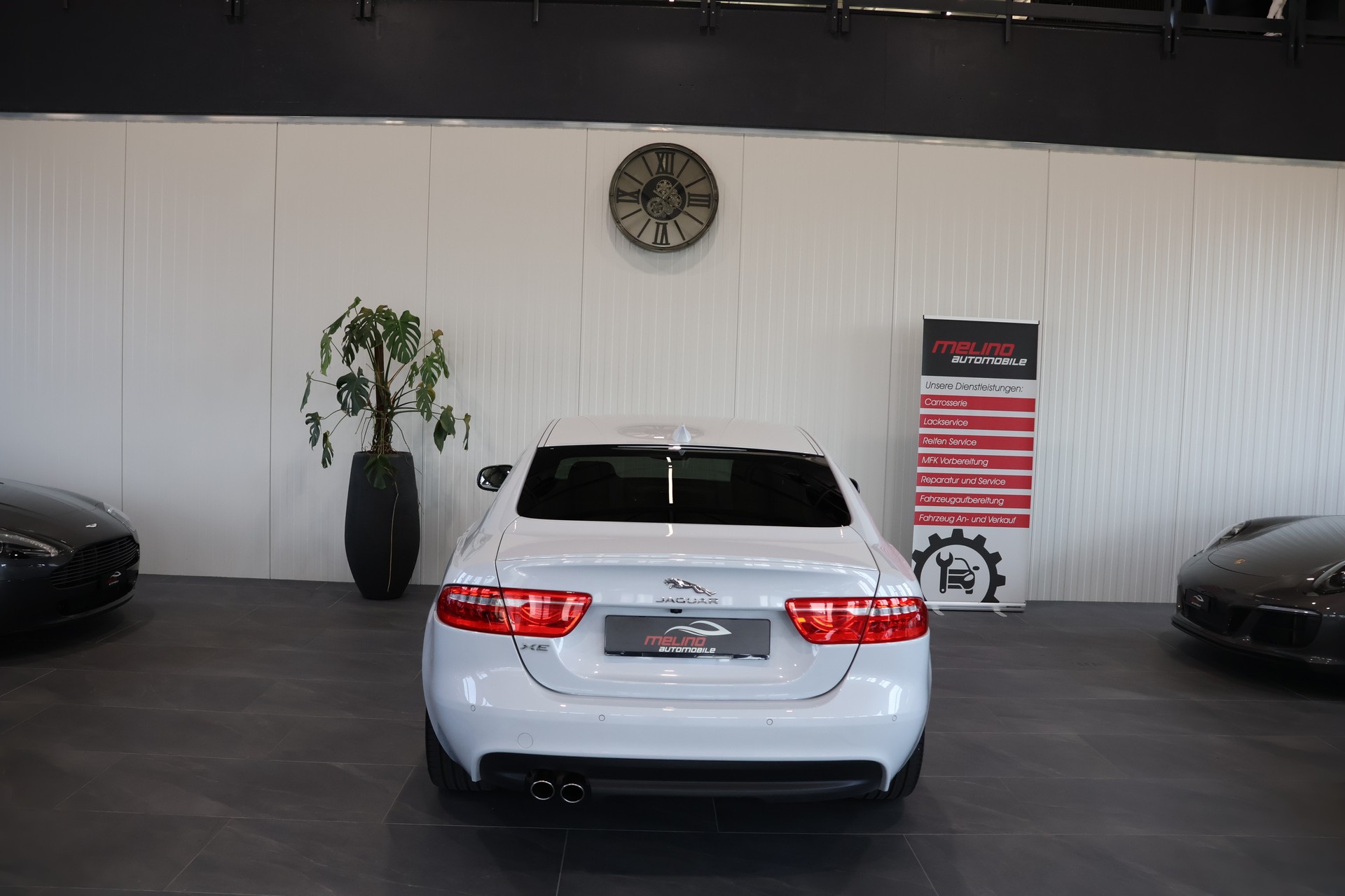 JAGUAR XE 20d Landmark AWD Automat-image-8
