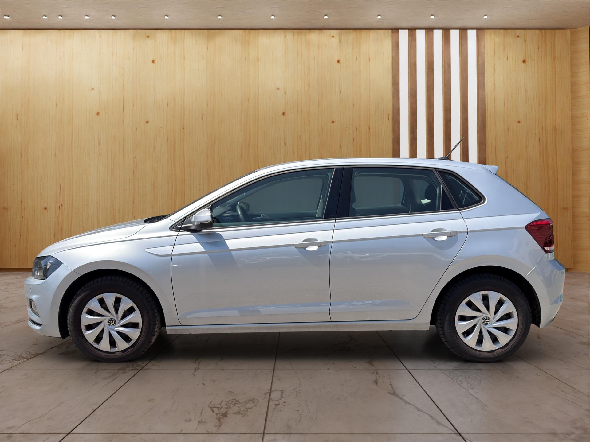 VW Polo 1.0 TSI Comfortline-showroom-element-2