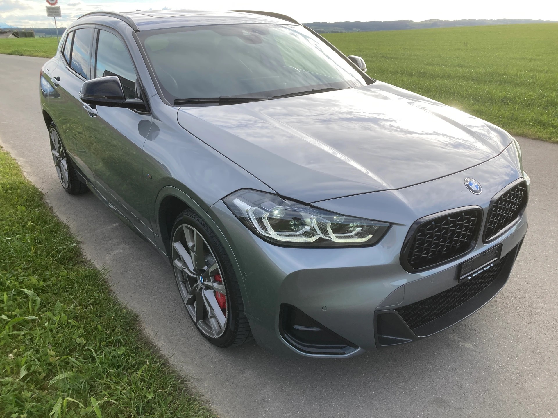 BMW X2 M35i Steptronic-image-1