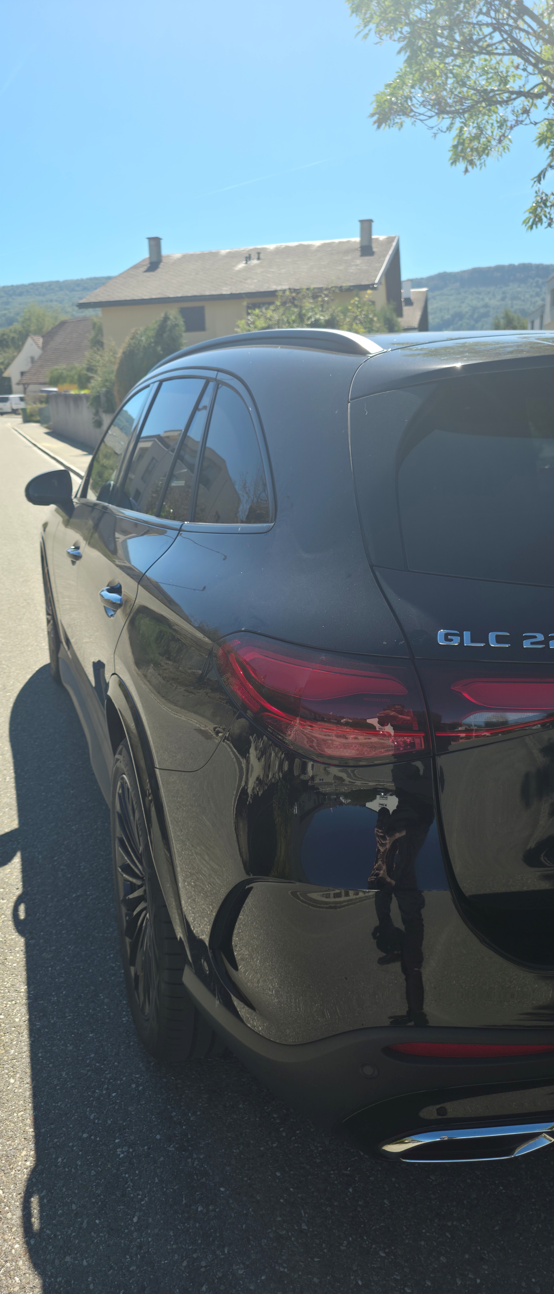 MERCEDES-BENZ GLC 220 d AMG Line 4matic-image-14