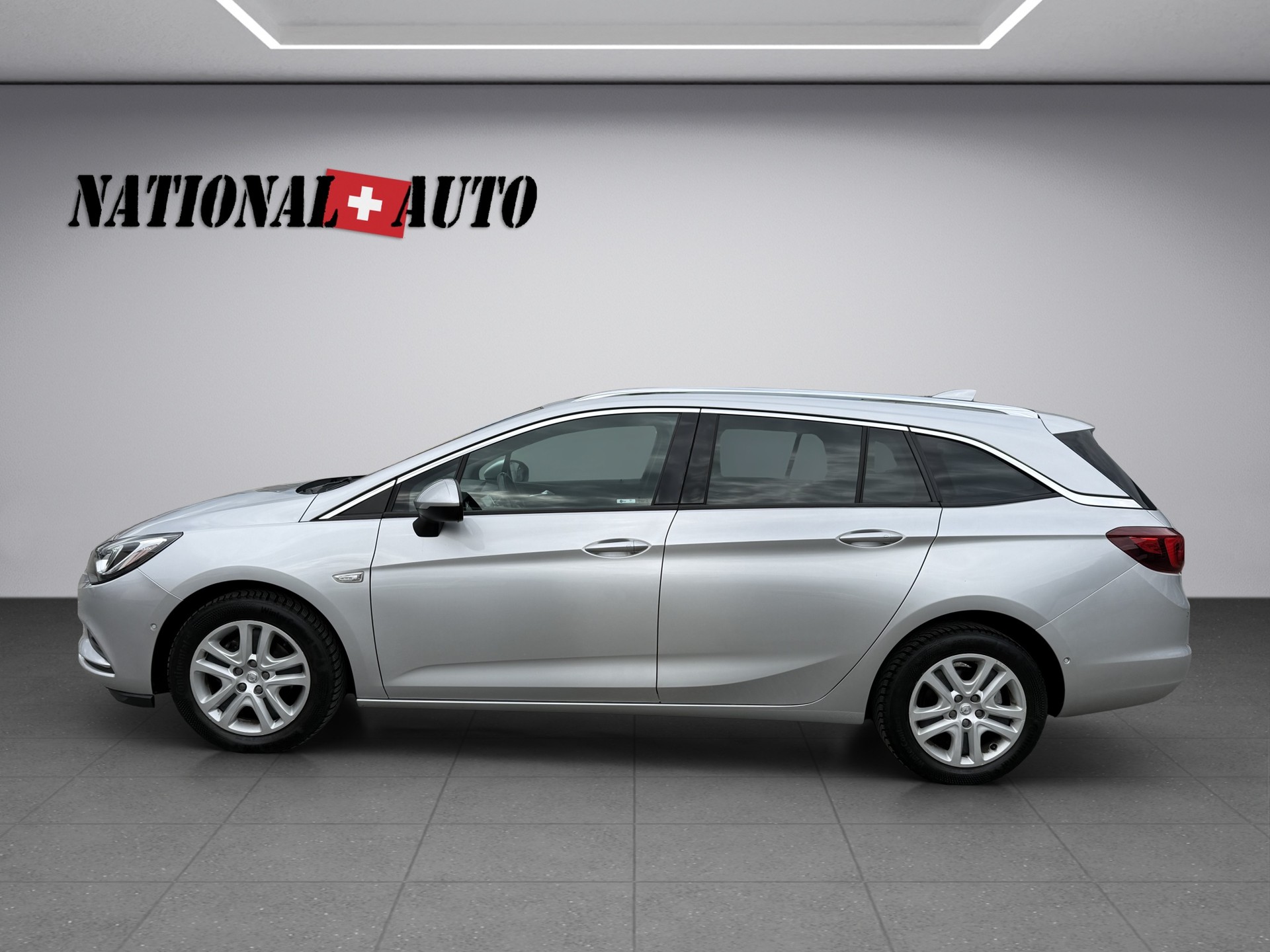 OPEL Astra Sports Tourer 1.4i Turbo Excellence Automat-image-2