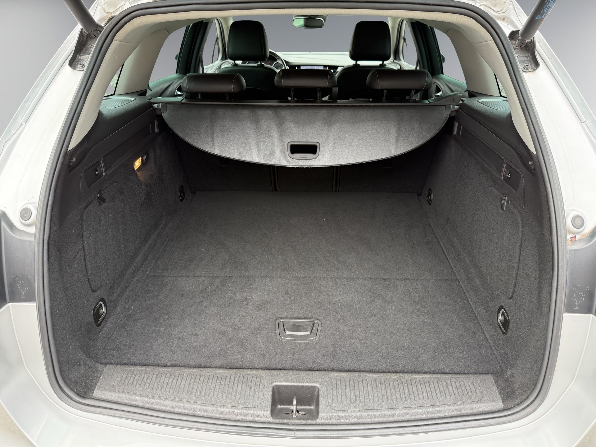 OPEL Astra Sports Tourer 1.4i Turbo Excellence Automat-image-15