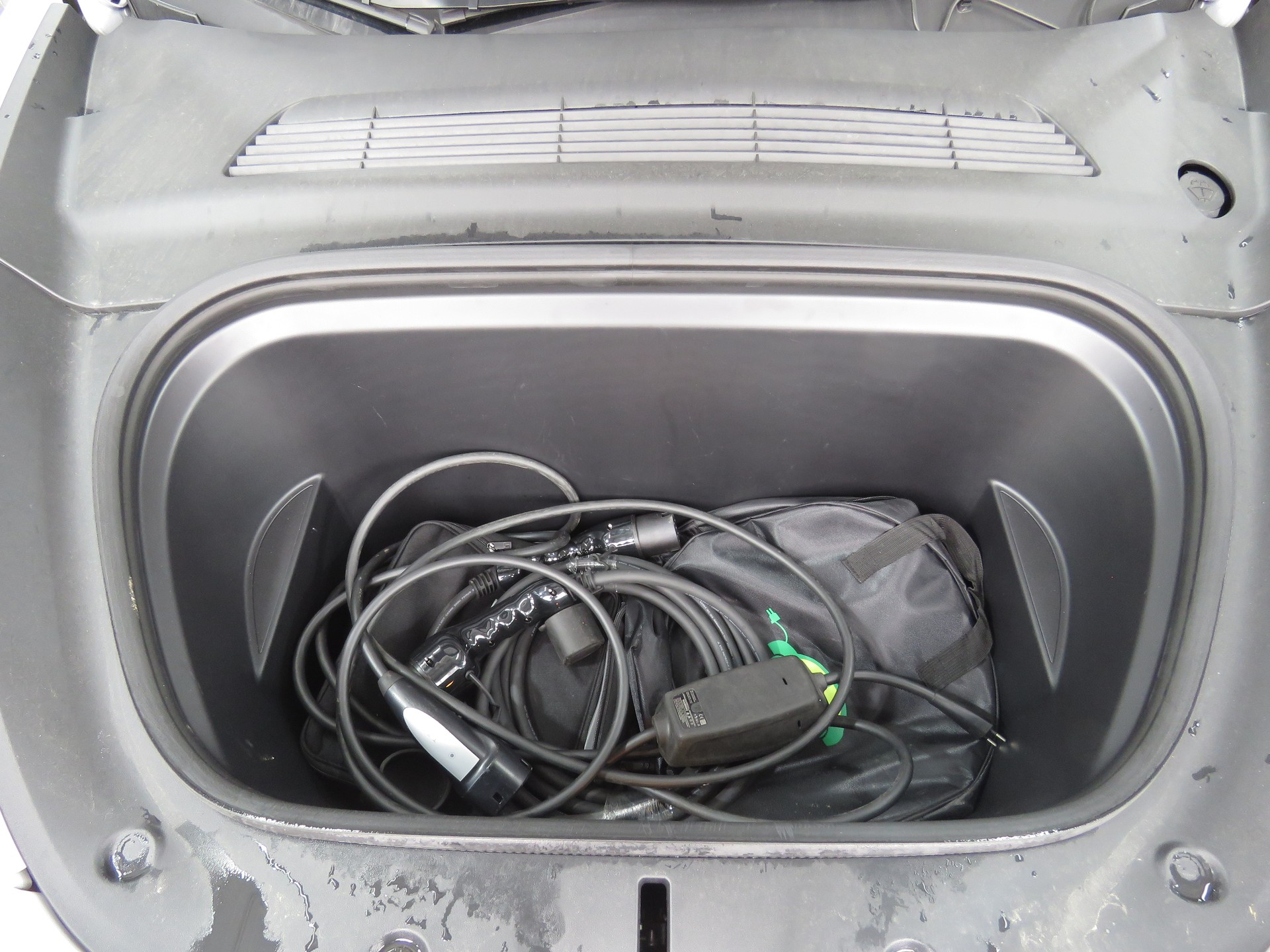 TESLA Model Y RWD-image-19