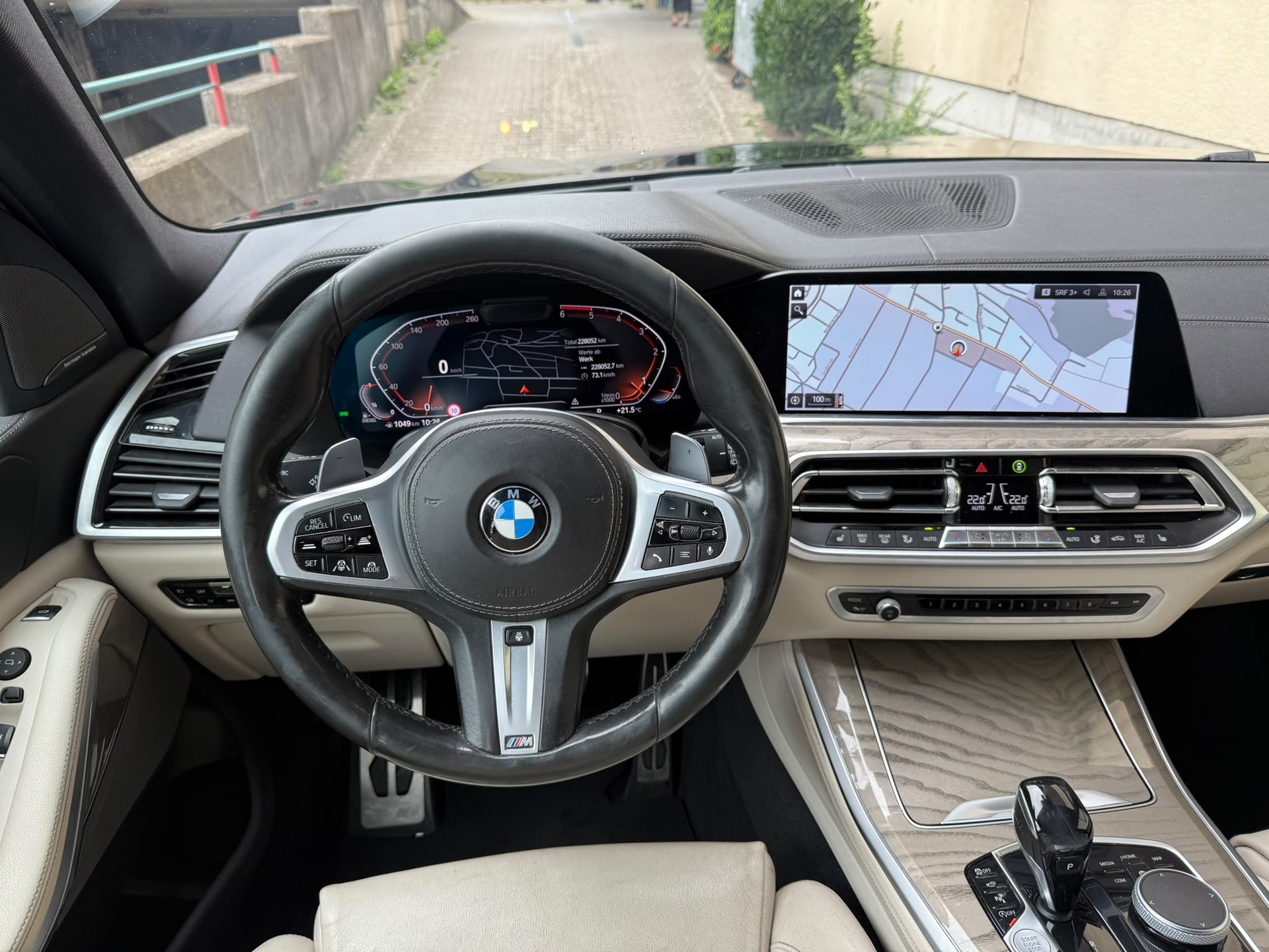 BMW X5 xDrive 30d Steptronic-image-10