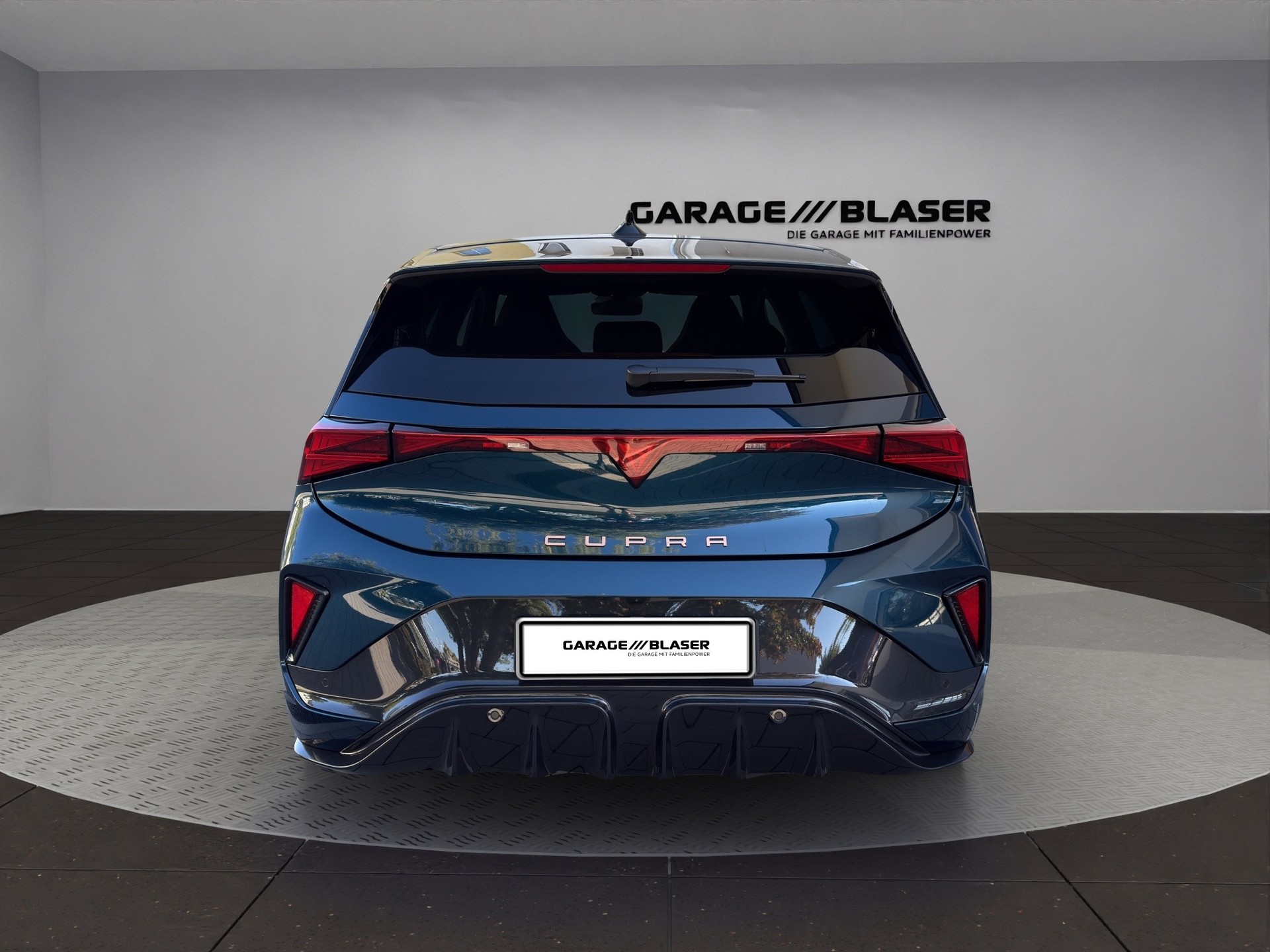 CUPRA Born 79 kWh Prime-showroom-element-3